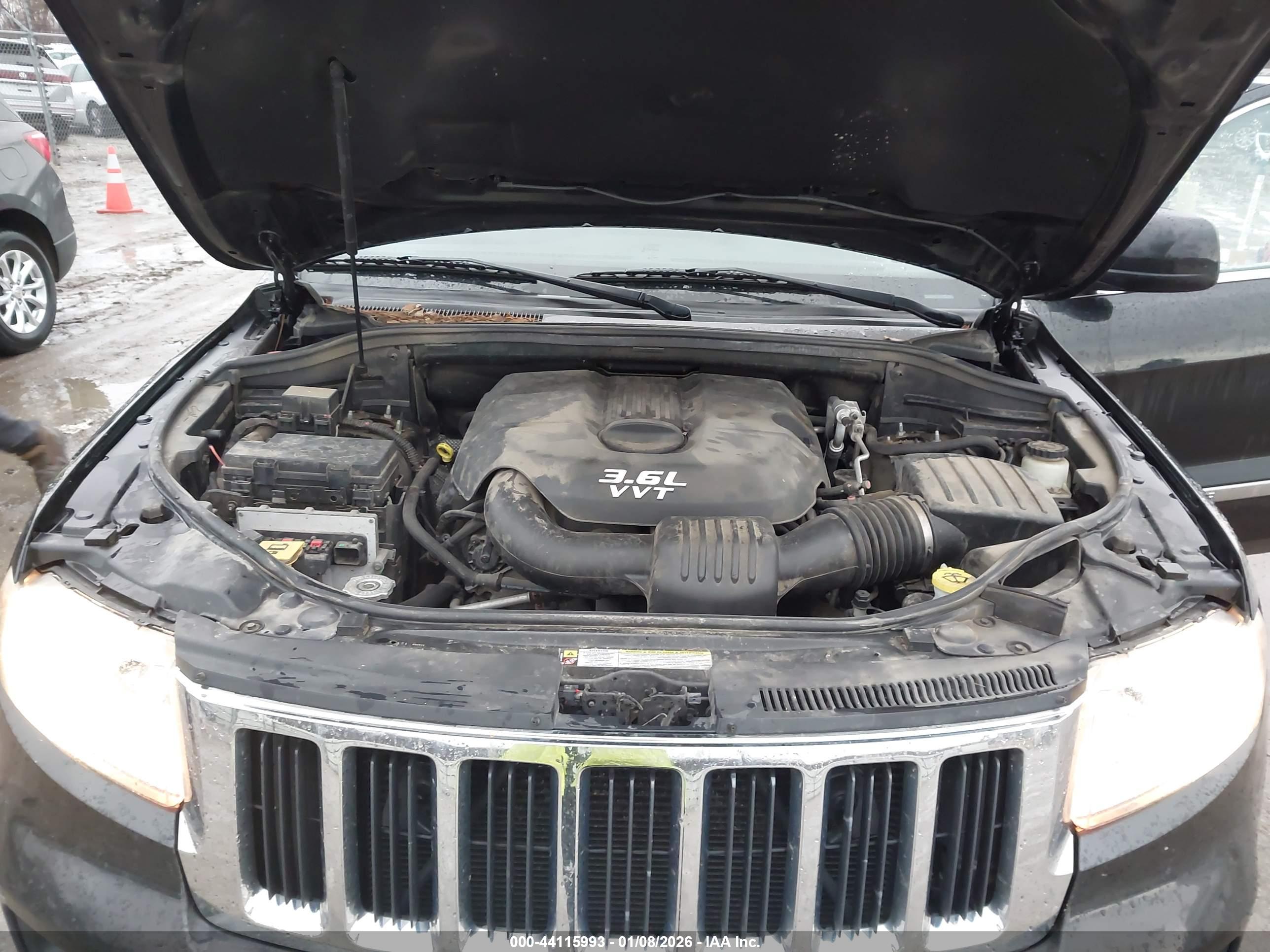 JEEP GRAND image 10