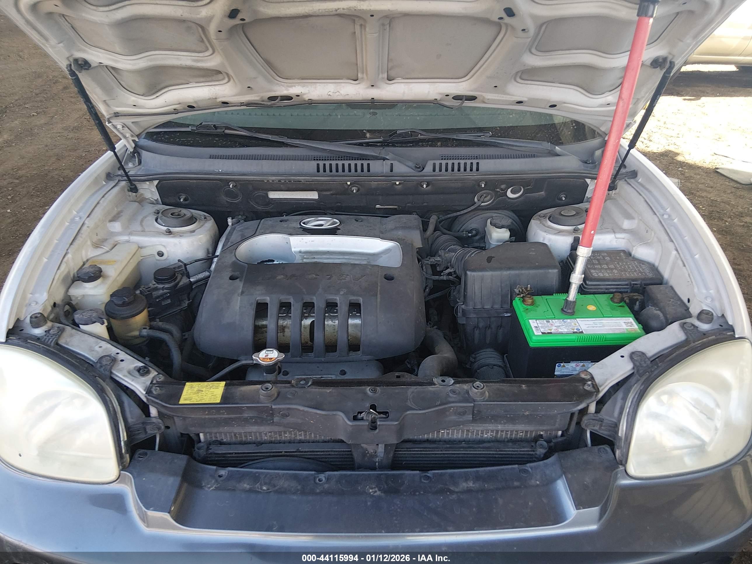 HYUNDAI SANTA image 10