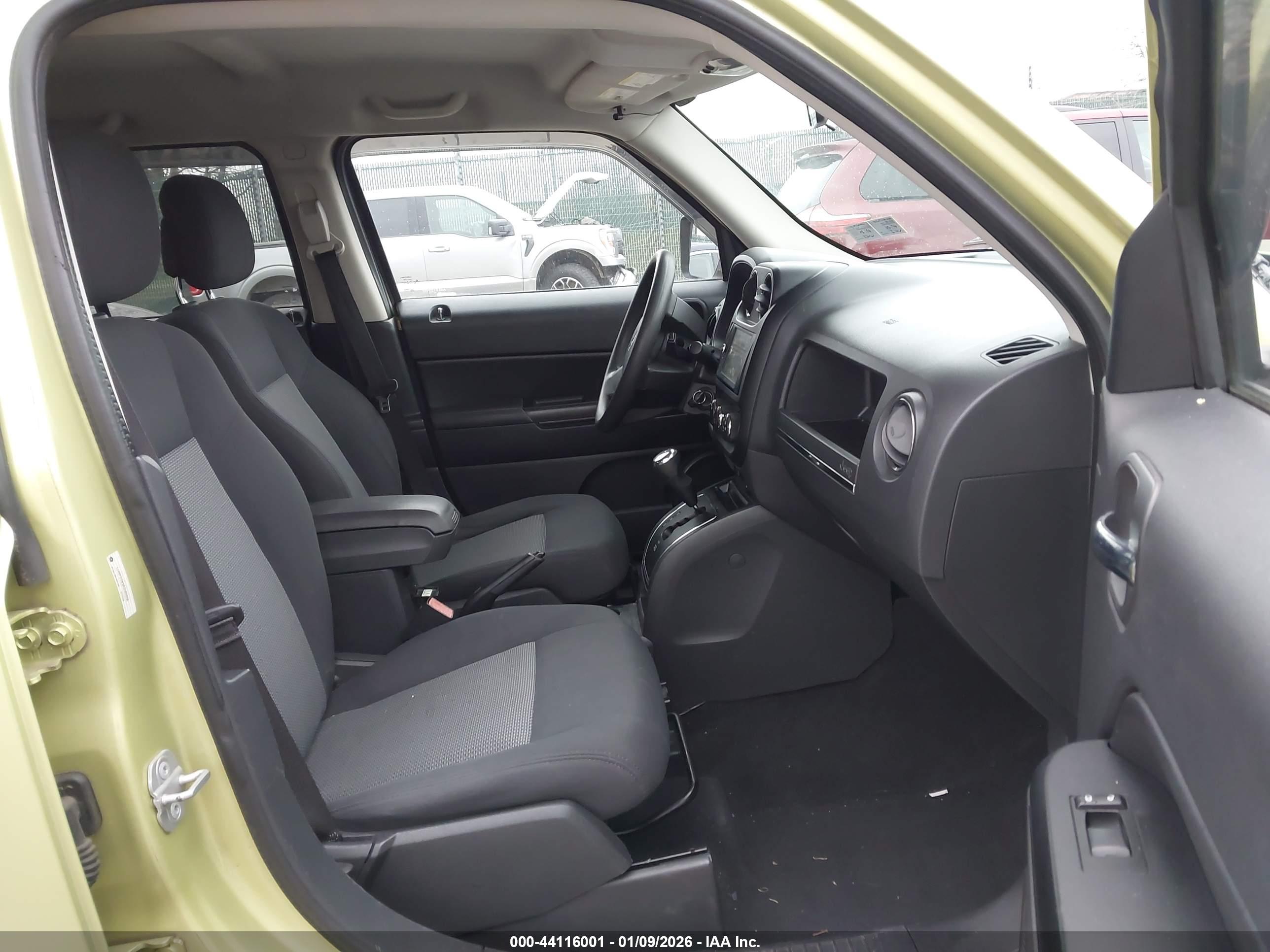 JEEP PATRIOT image 5