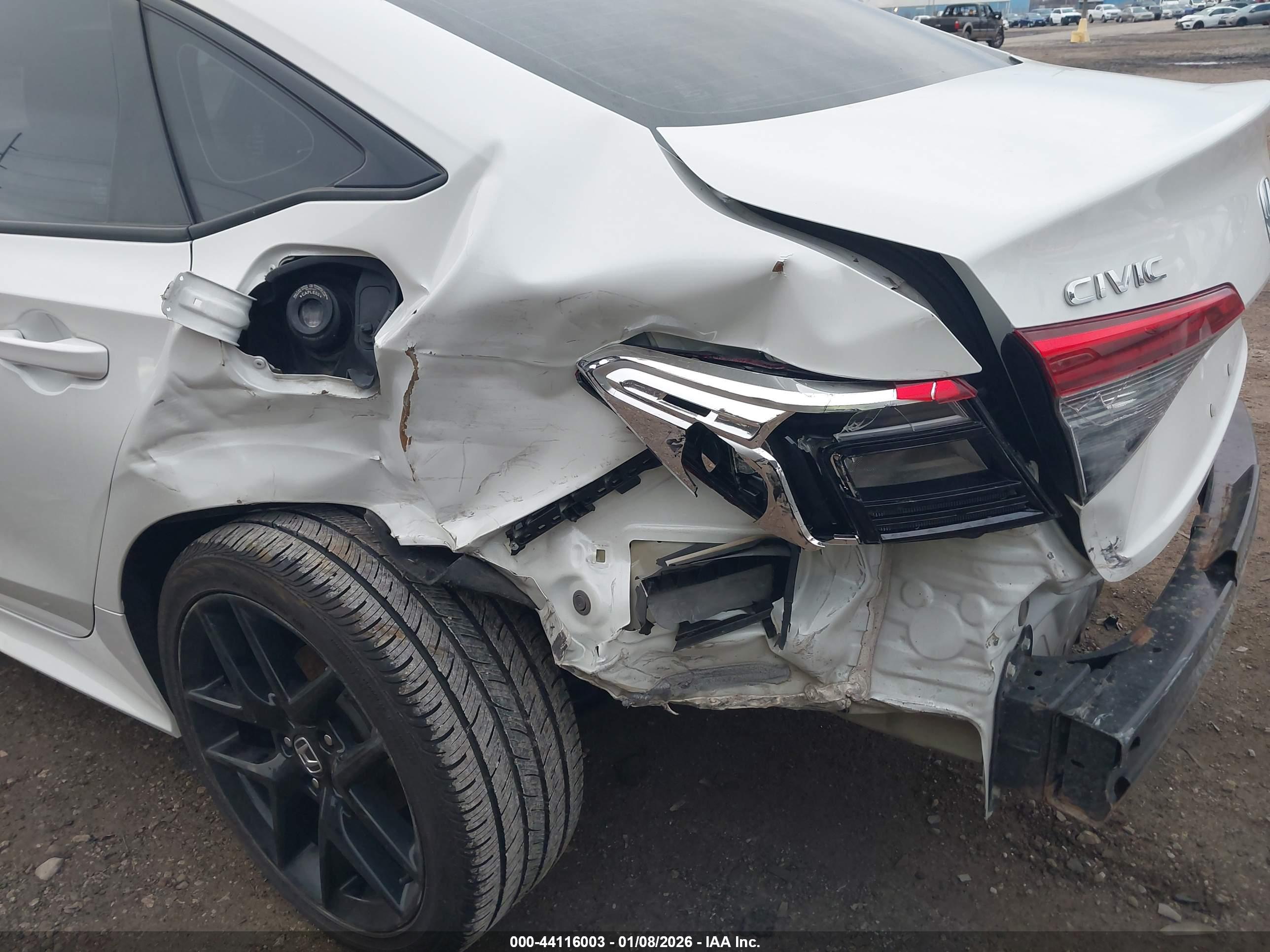HONDA CIVIC image 6
