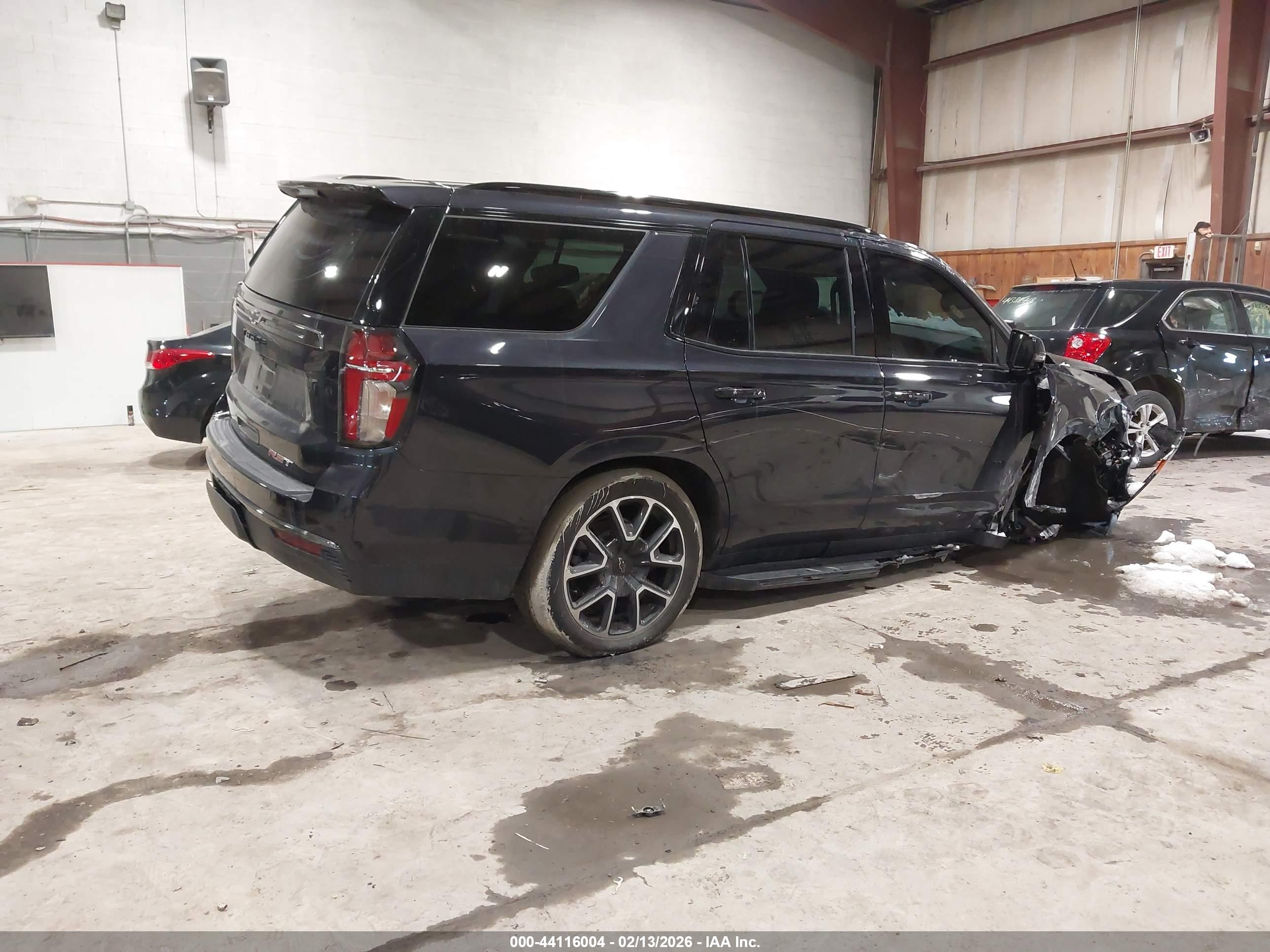 CHEVROLET TAHOE image 4