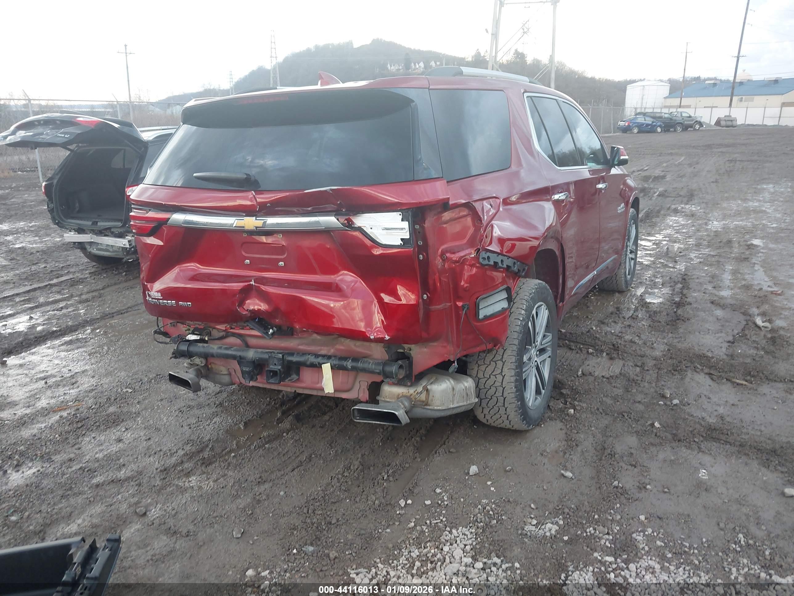 CHEVROLET TRAVERSE image 4