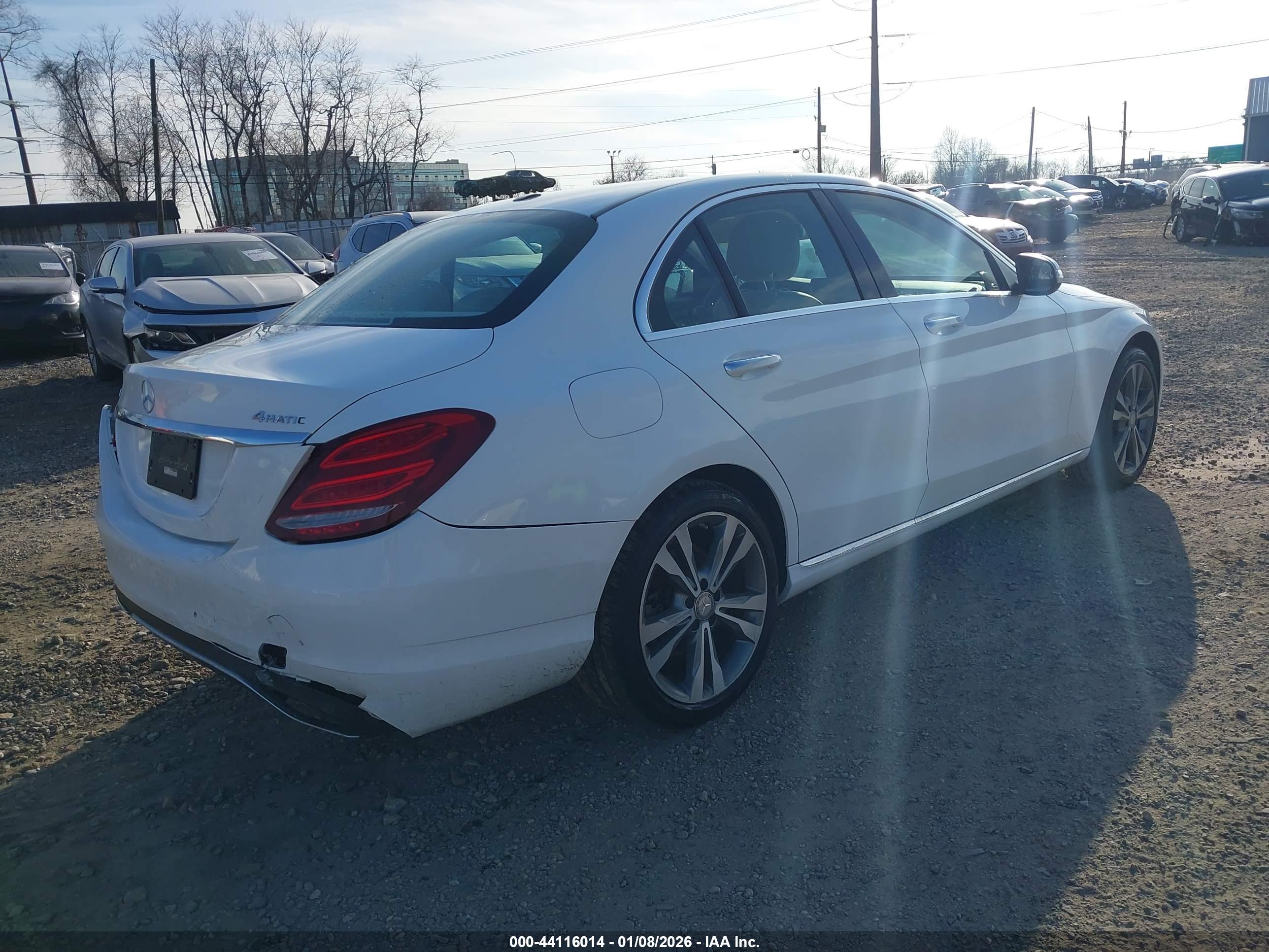 MERCEDES-BENZ C image 4
