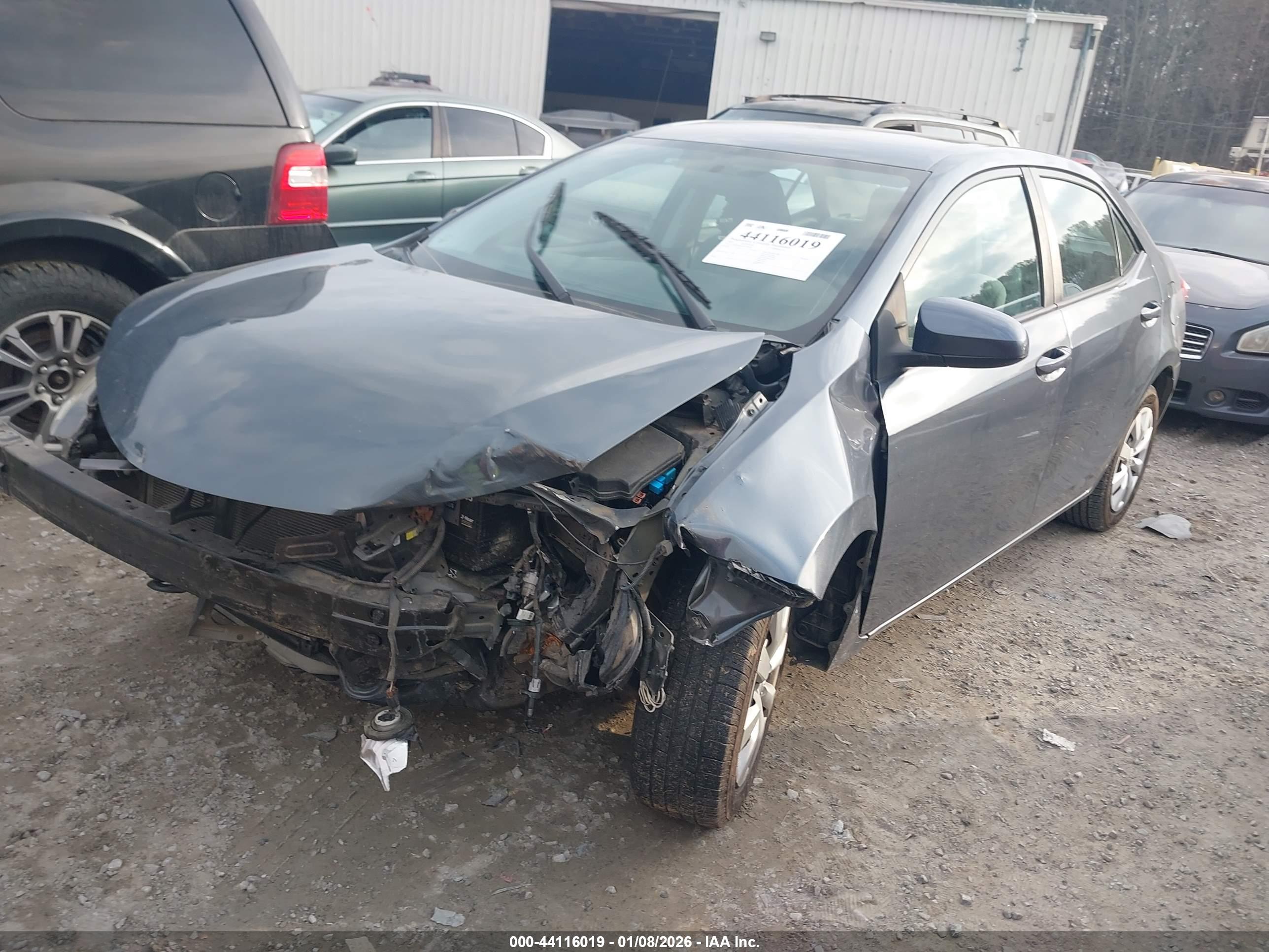 TOYOTA COROLLA image 2