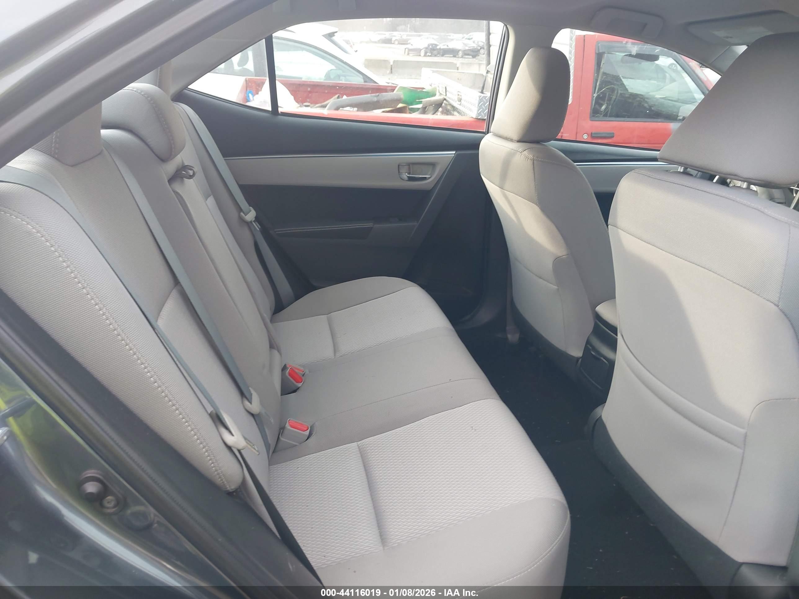 TOYOTA COROLLA image 8