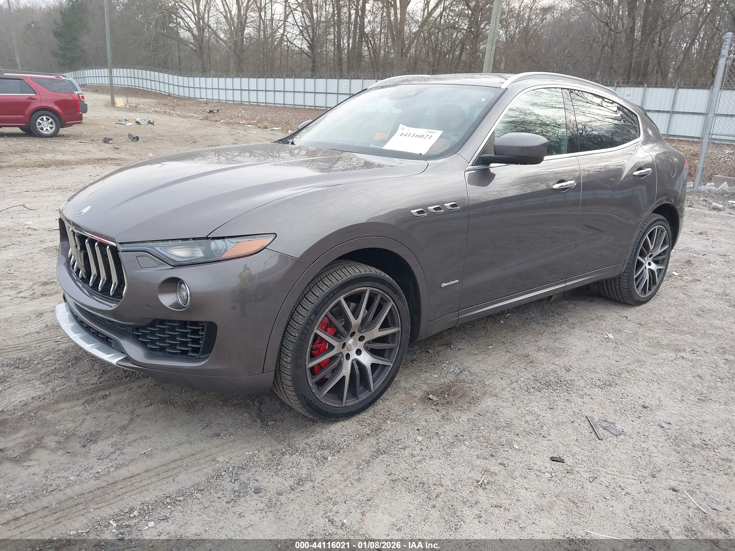 MASERATI LEVANTE image 2