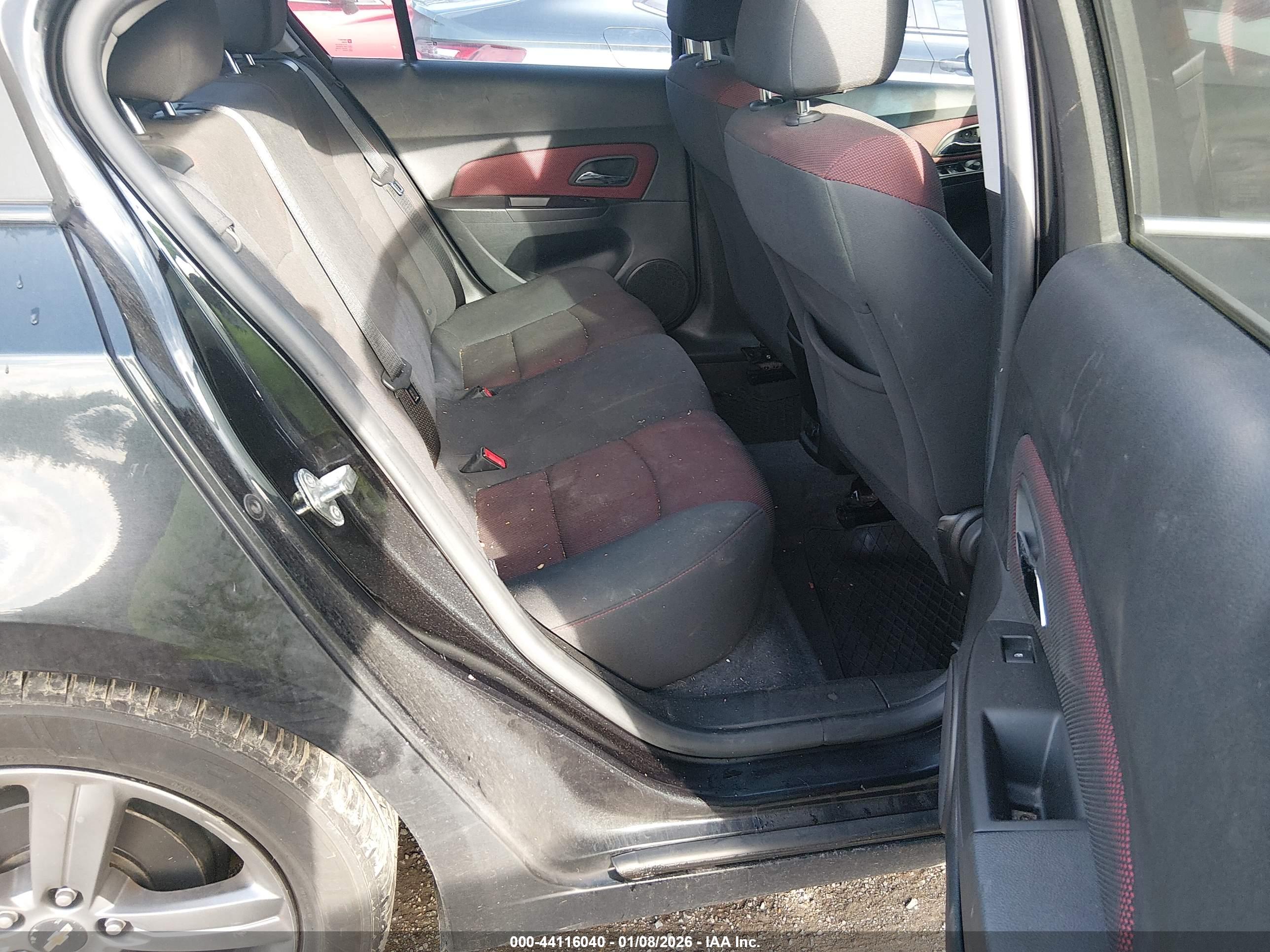 CHEVROLET CRUZE image 8