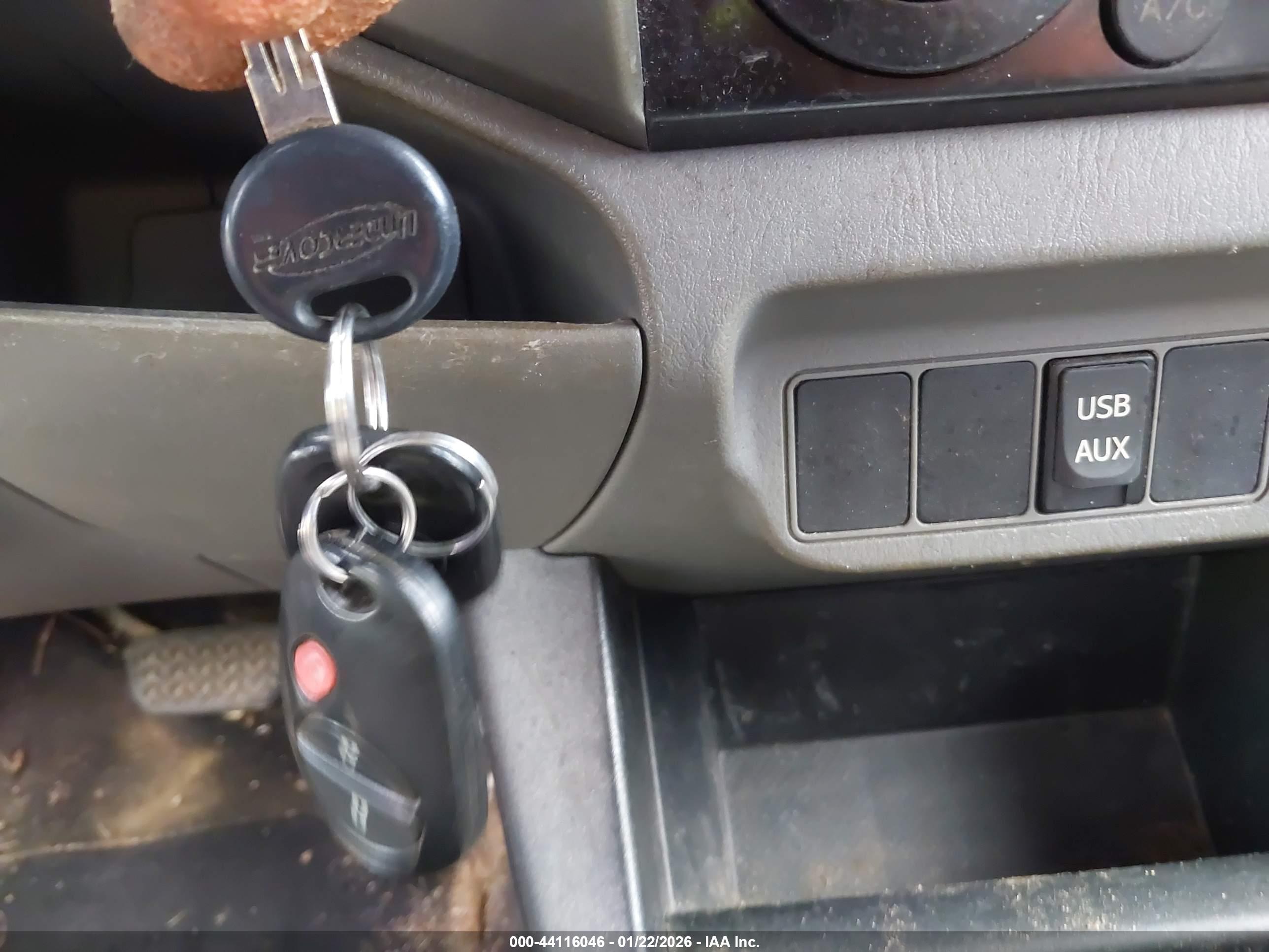 TOYOTA TACOMA image 11