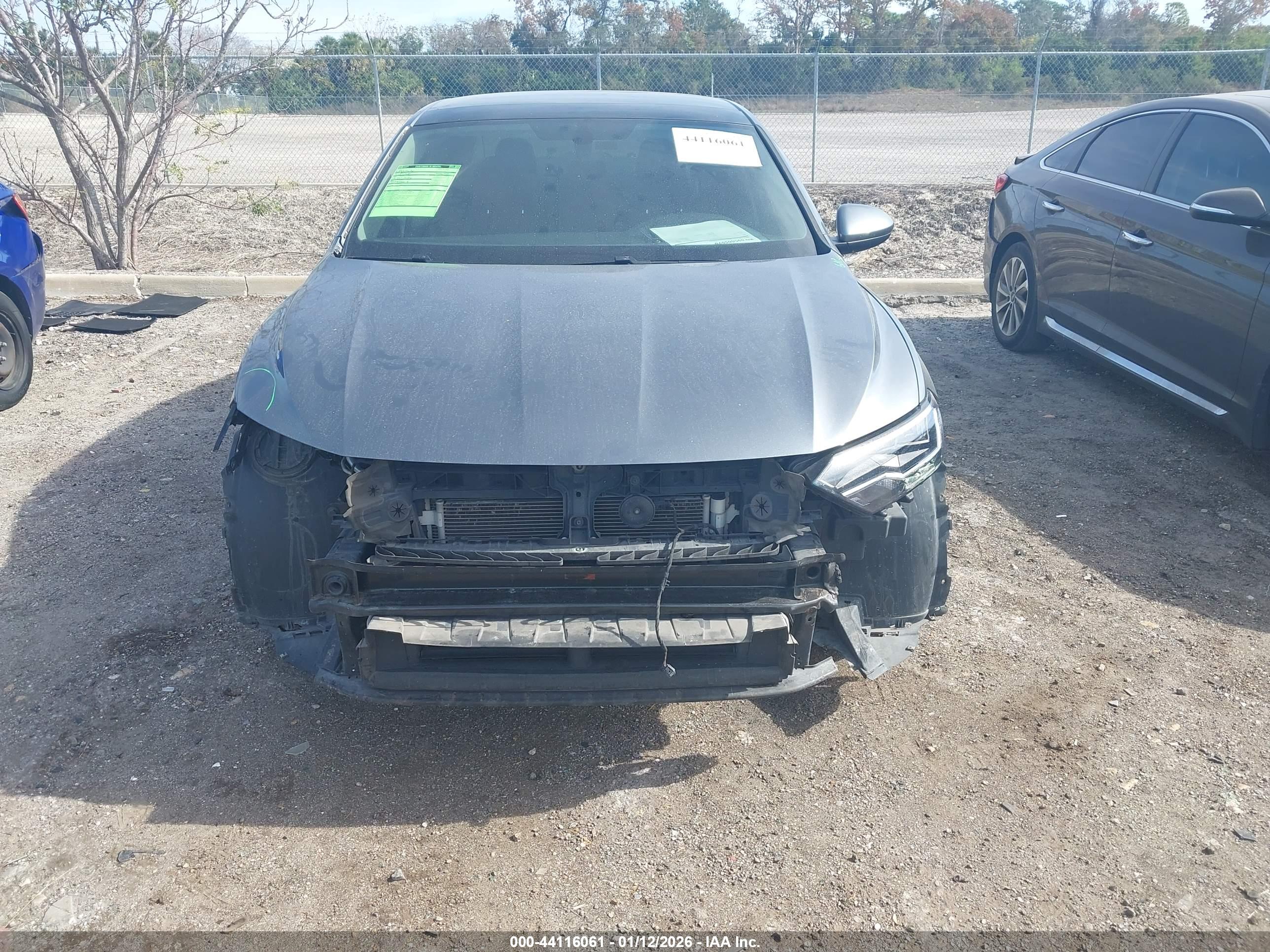 VOLKSWAGEN JETTA image 6