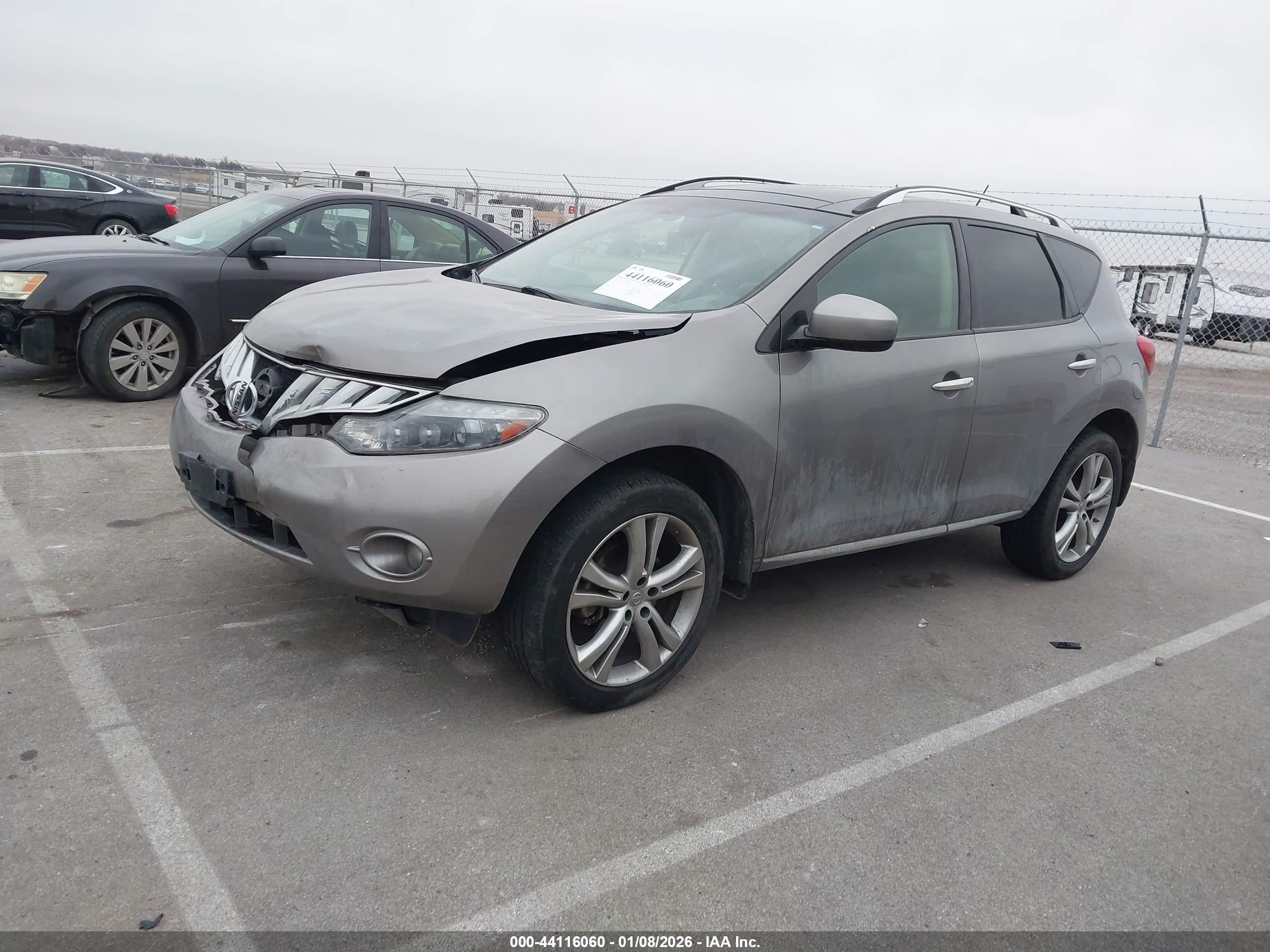 NISSAN MURANO image 2