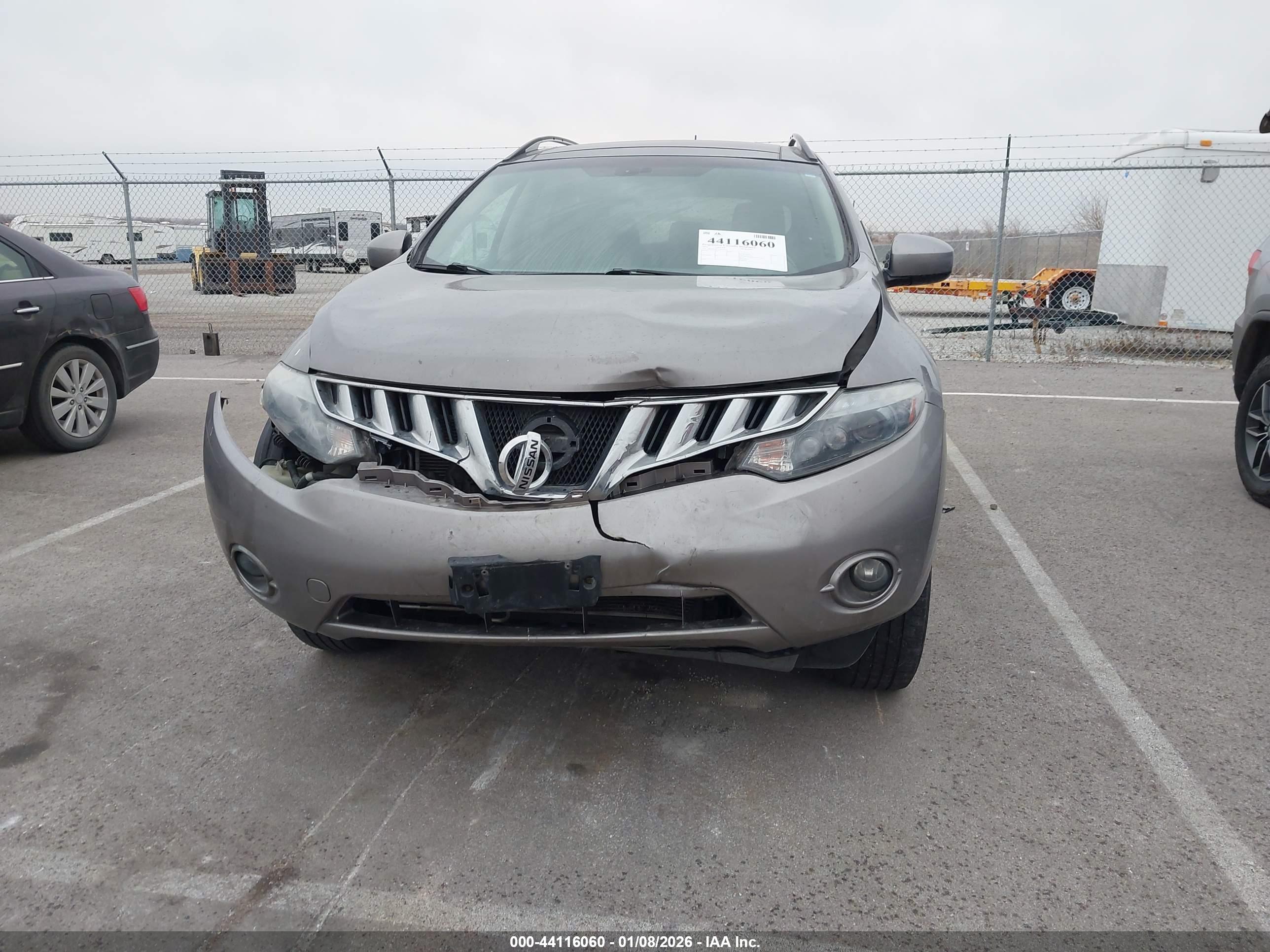 NISSAN MURANO image 6