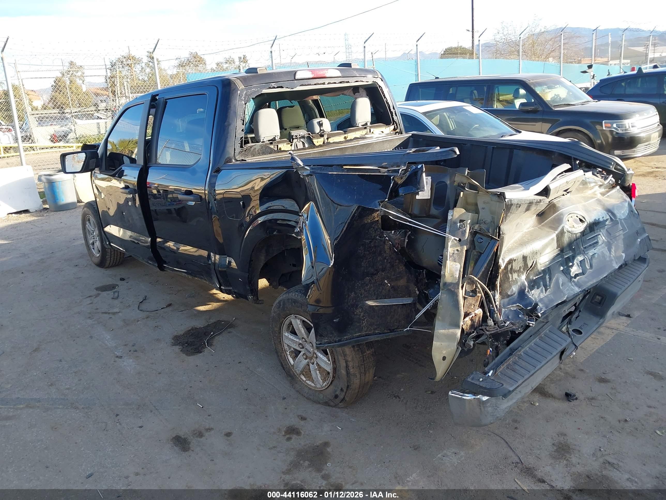 FORD F-150 image 3