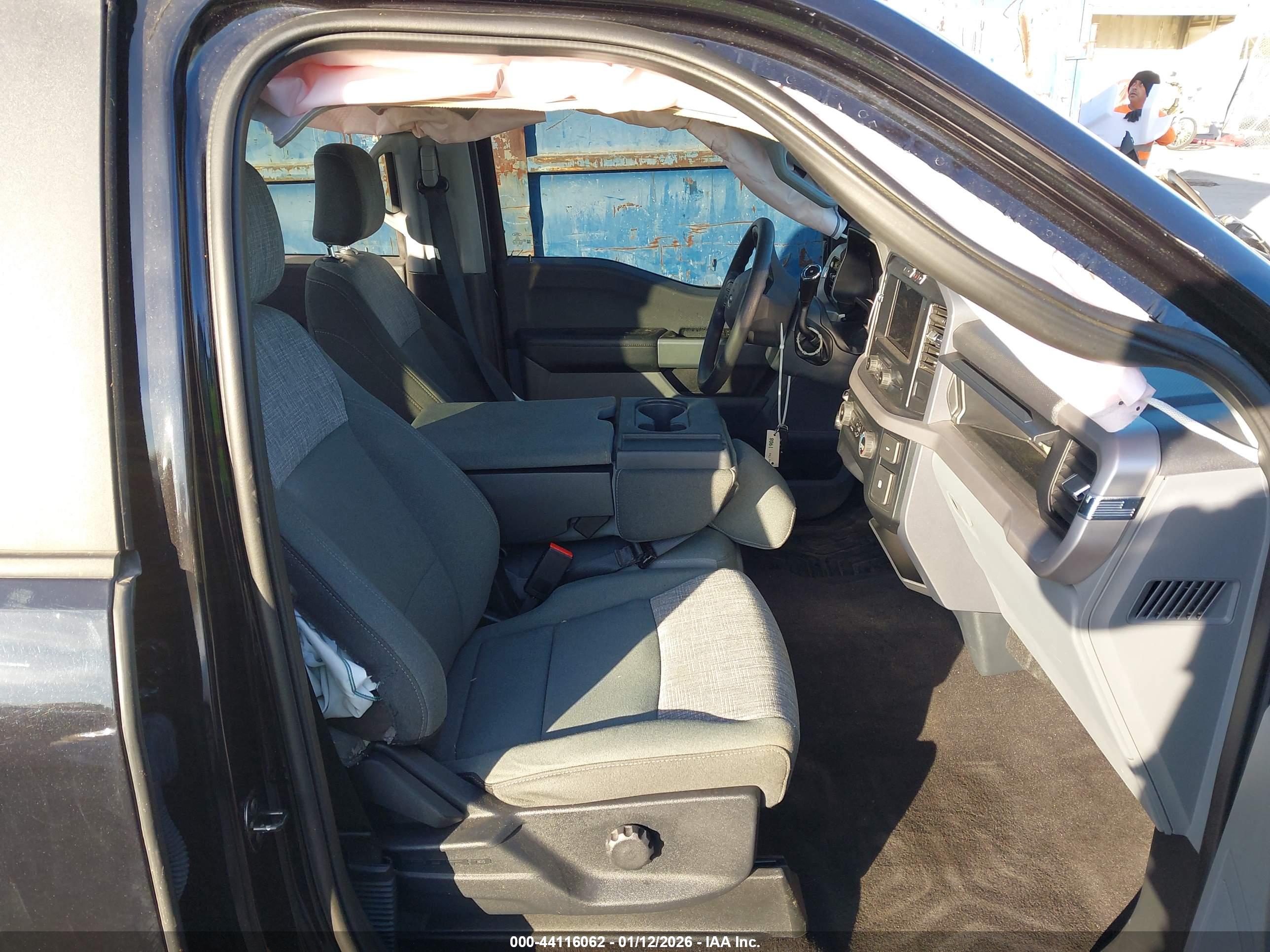 FORD F-150 image 5