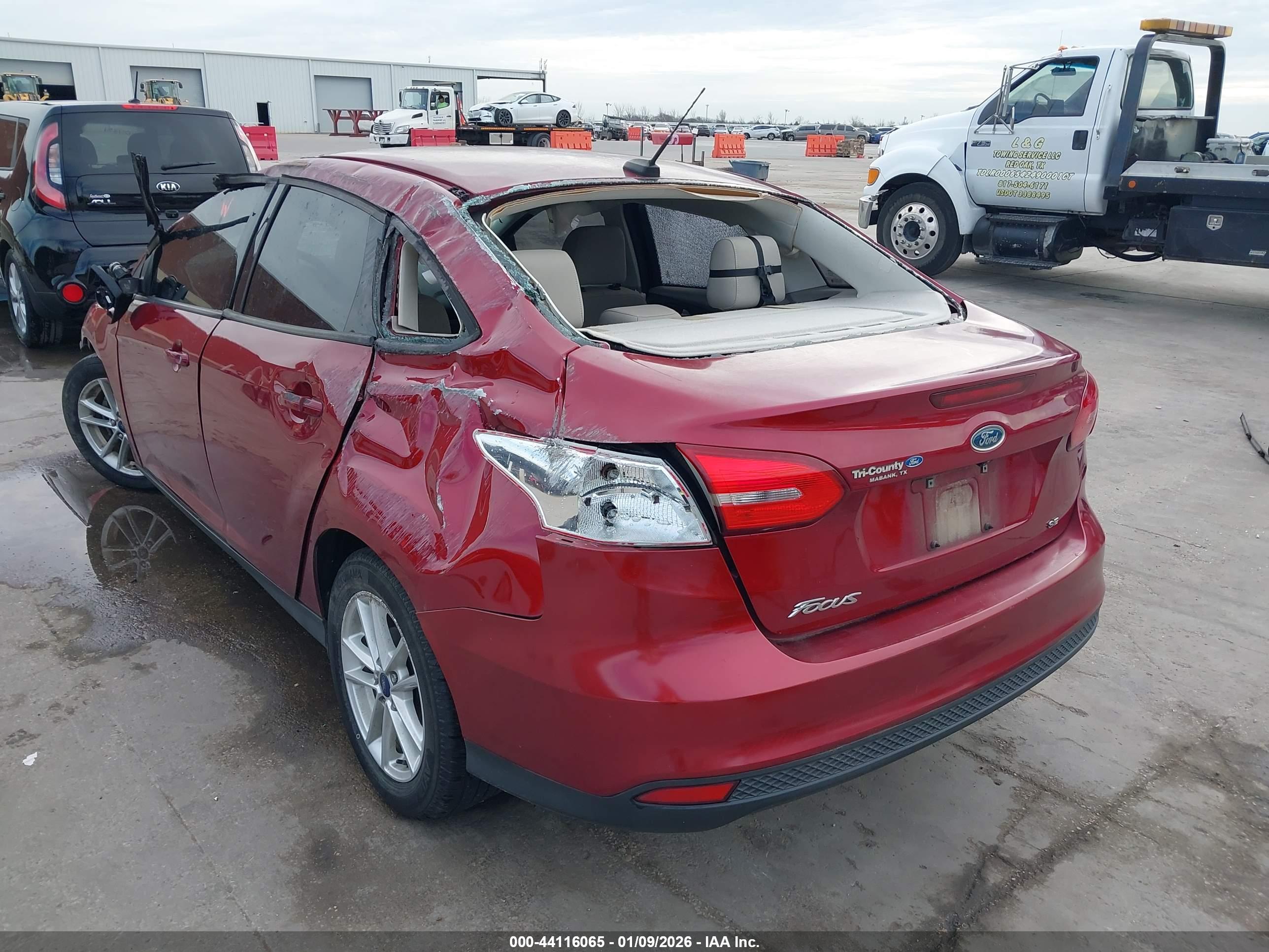 FORD FOCUS image 3