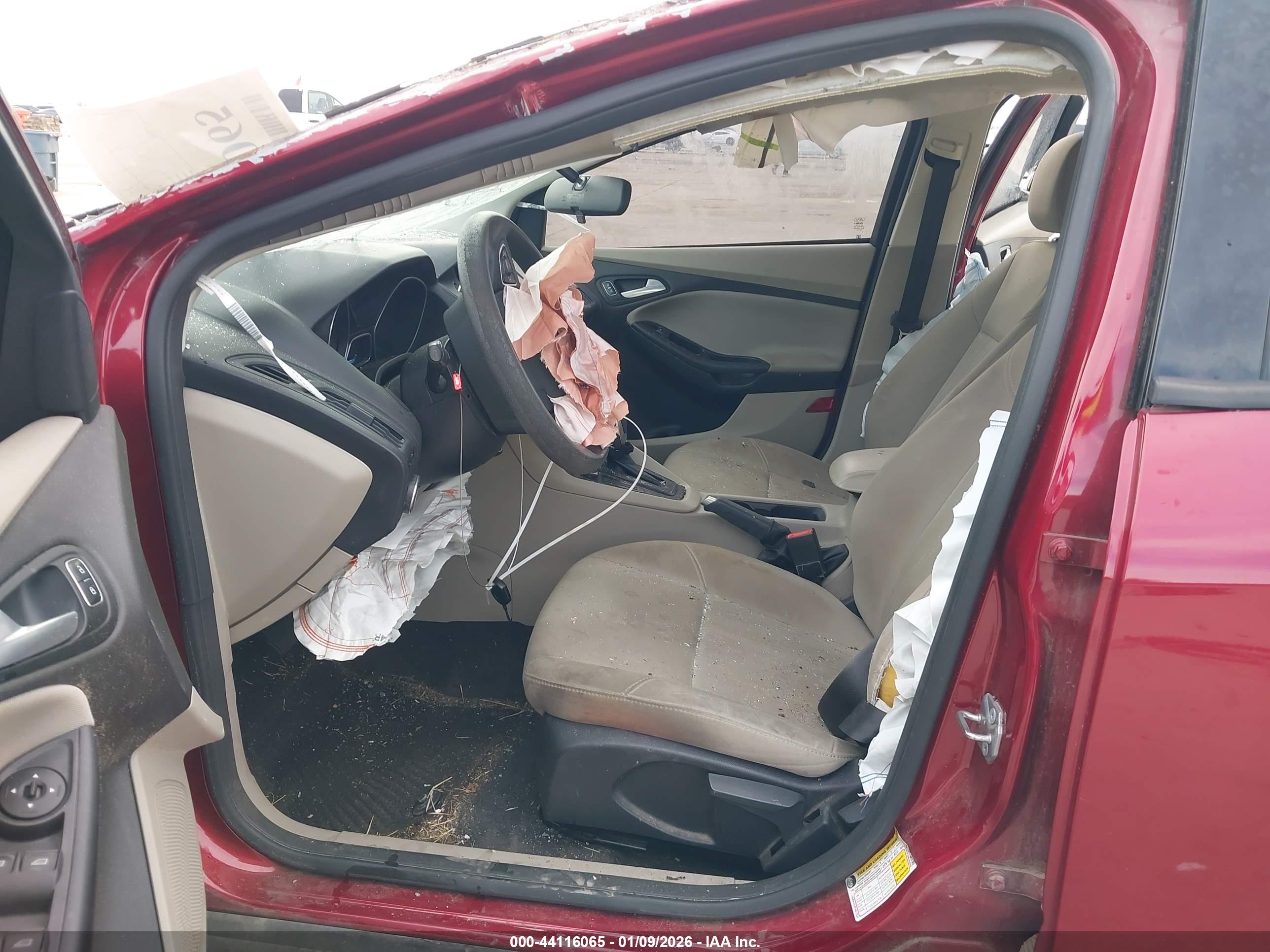 FORD FOCUS image 5