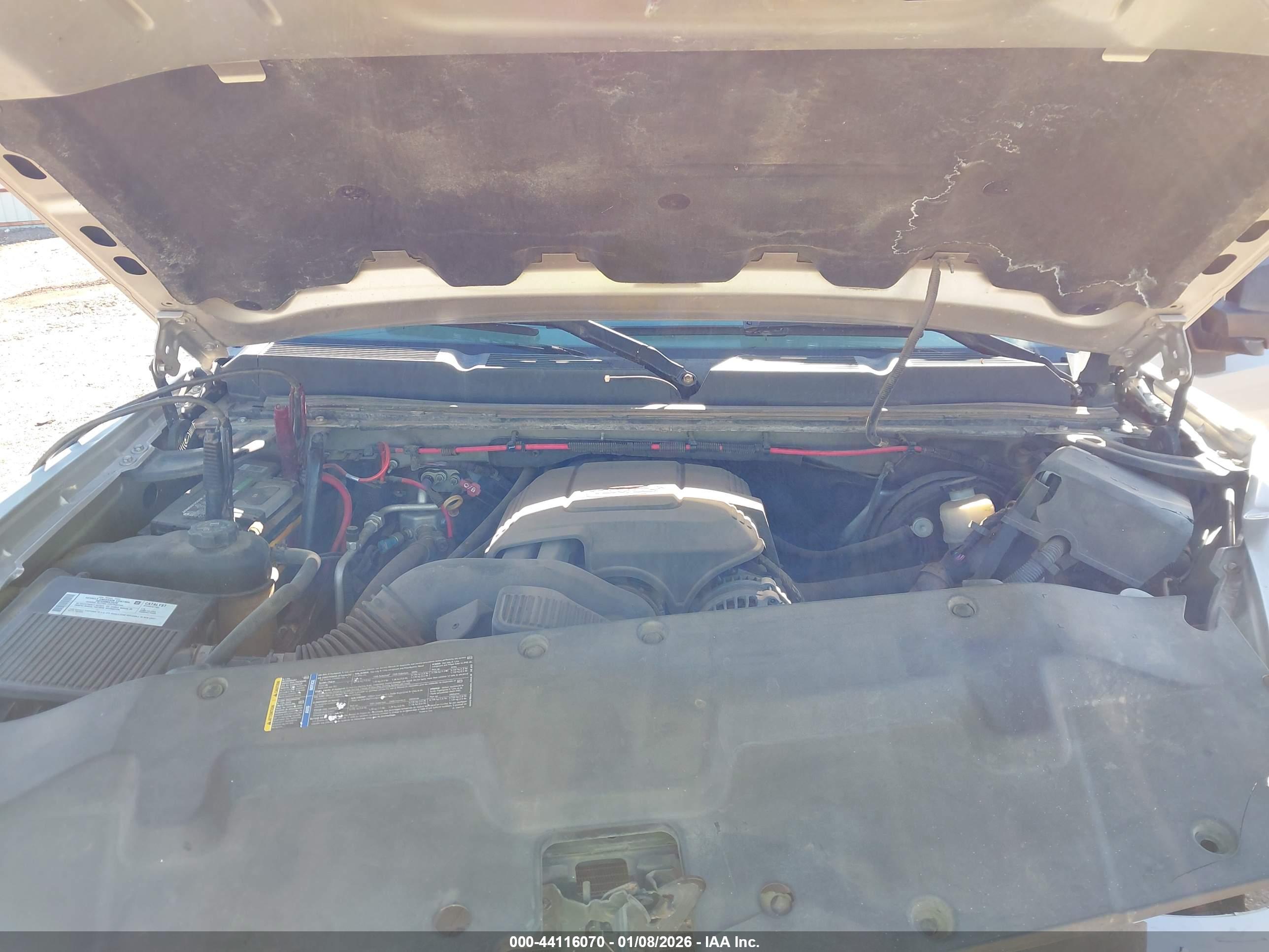 CHEVROLET SILVERADO image 10