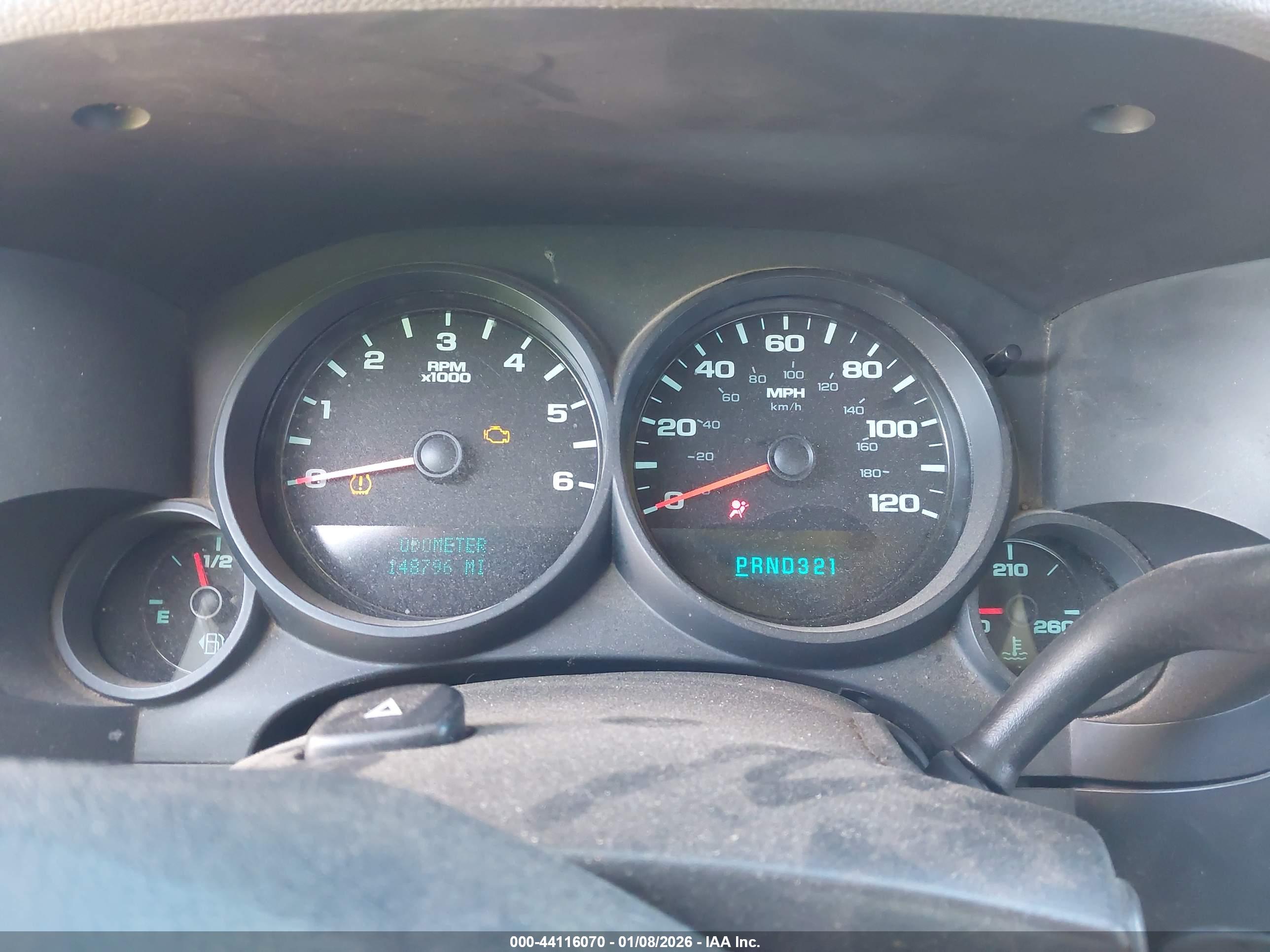 CHEVROLET SILVERADO image 7