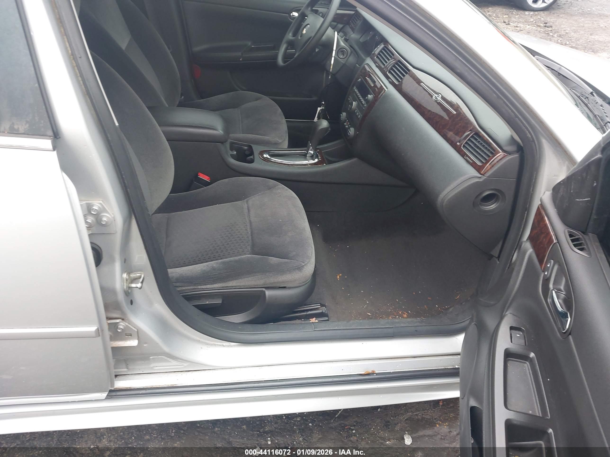 CHEVROLET IMPALA image 5