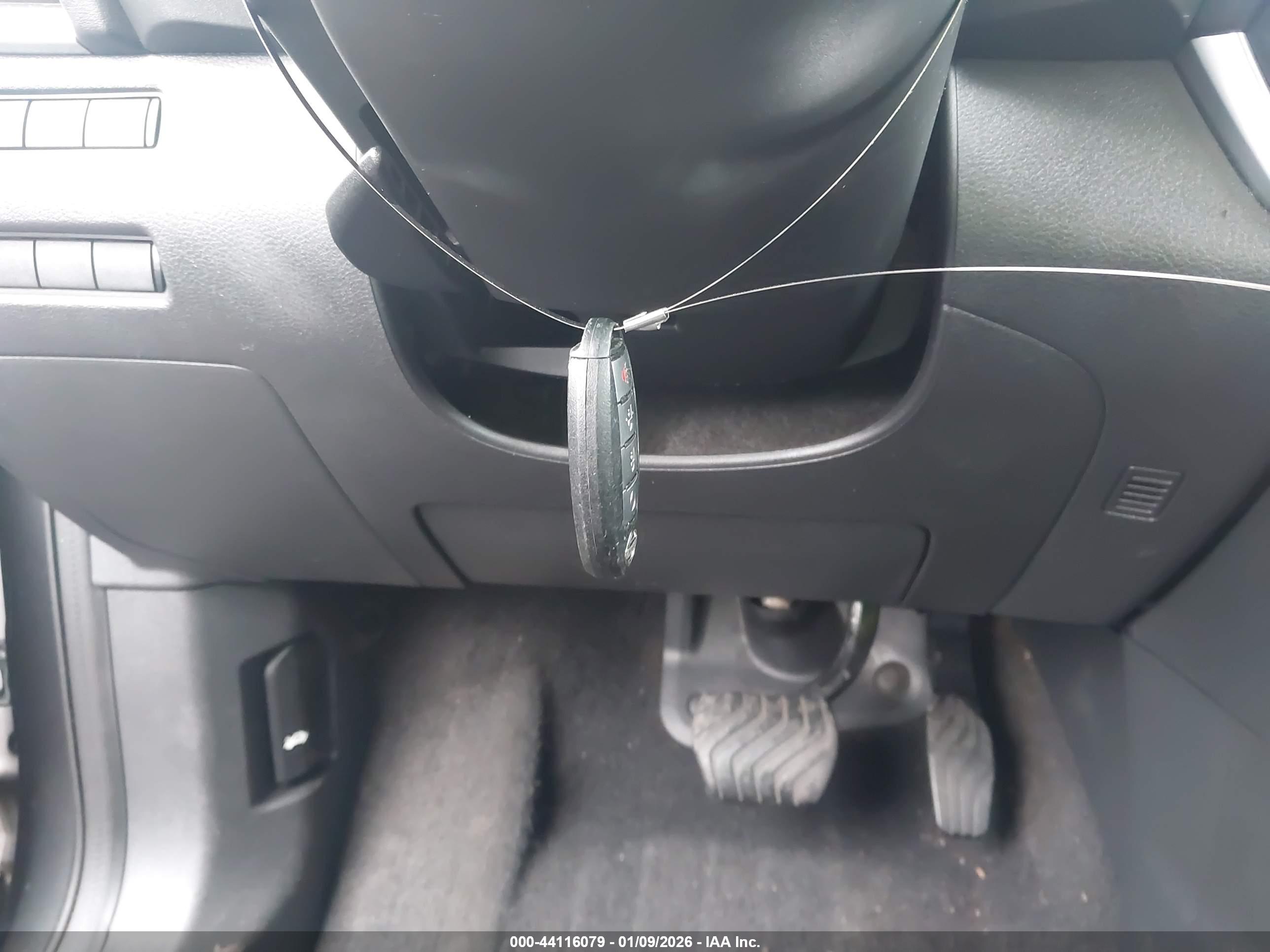 NISSAN ROGUE image 11