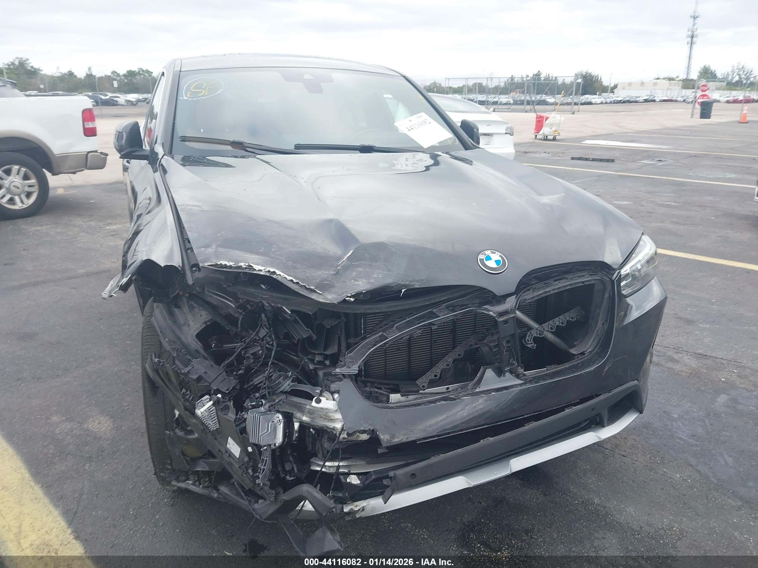 BMW X4 image 6