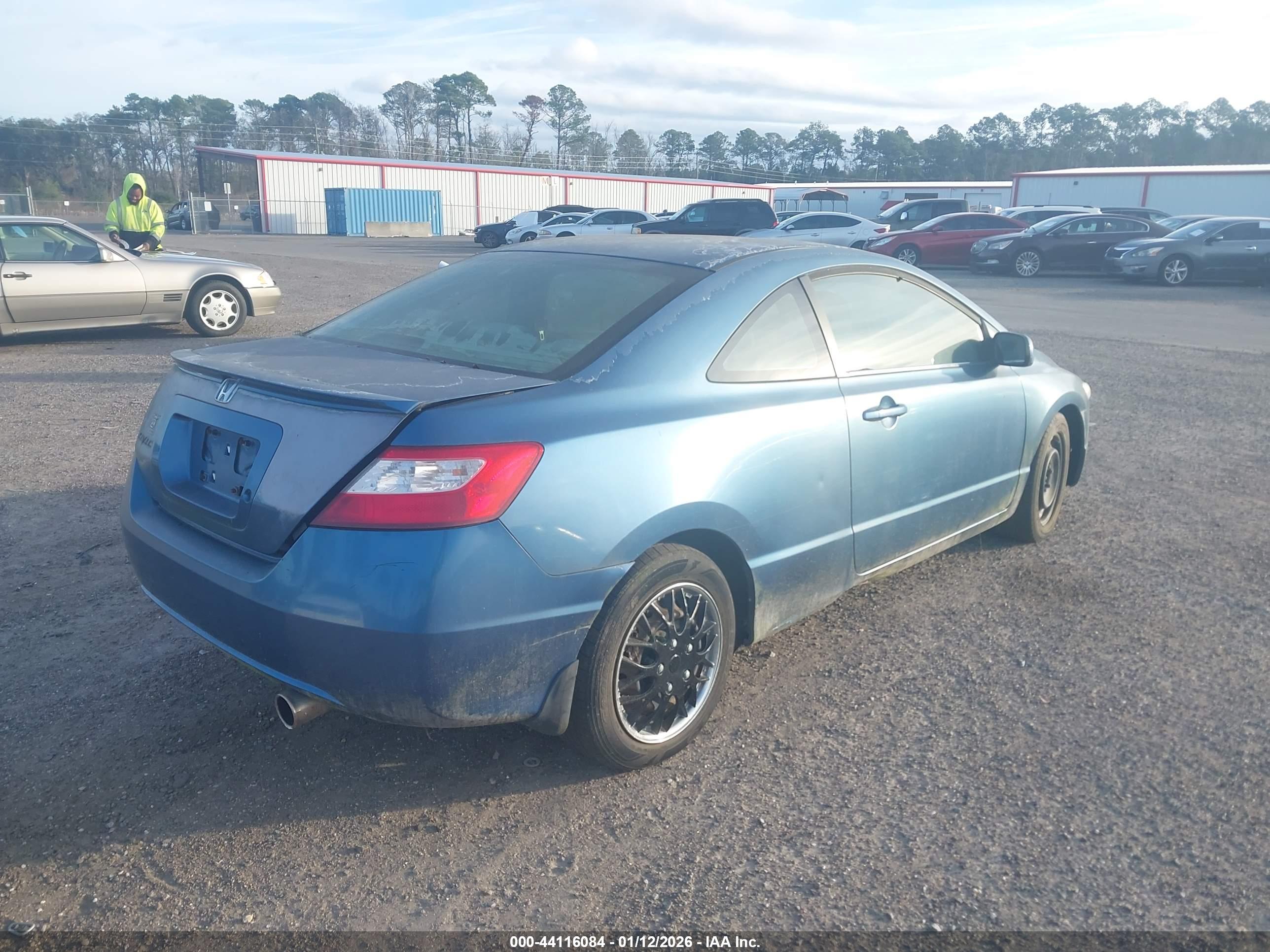 HONDA CIVIC image 4