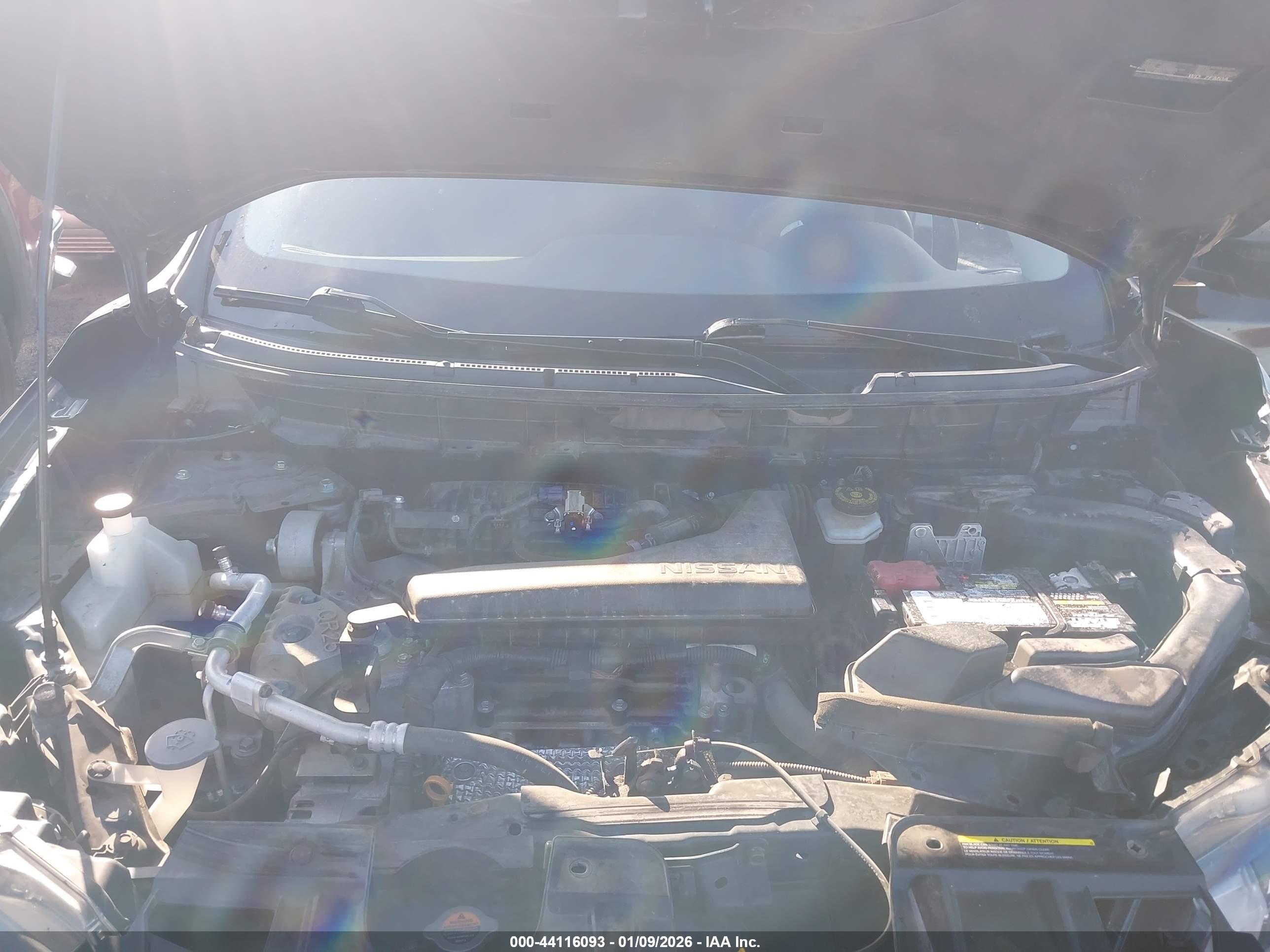 NISSAN ROGUE image 10