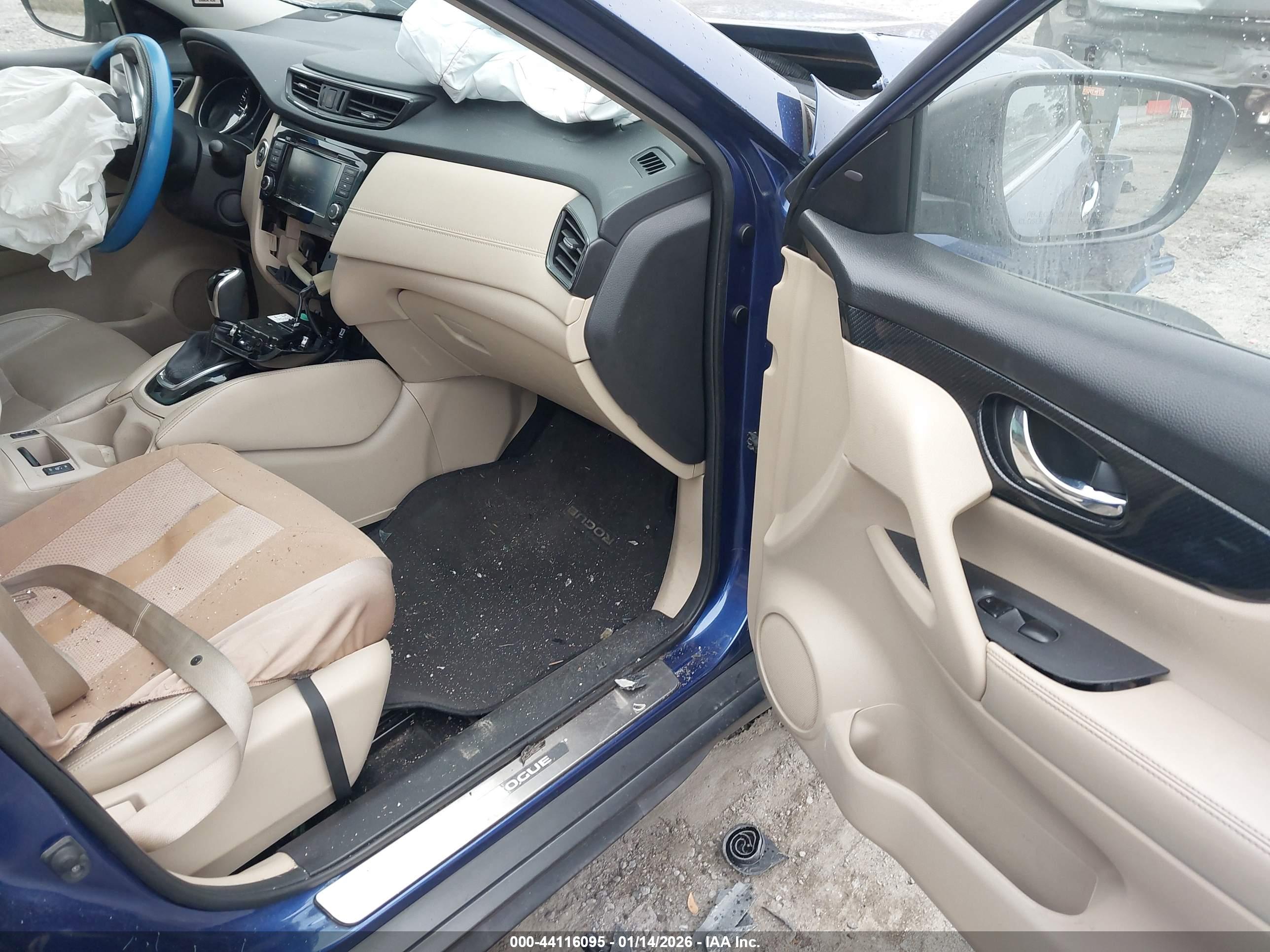 NISSAN ROGUE image 5