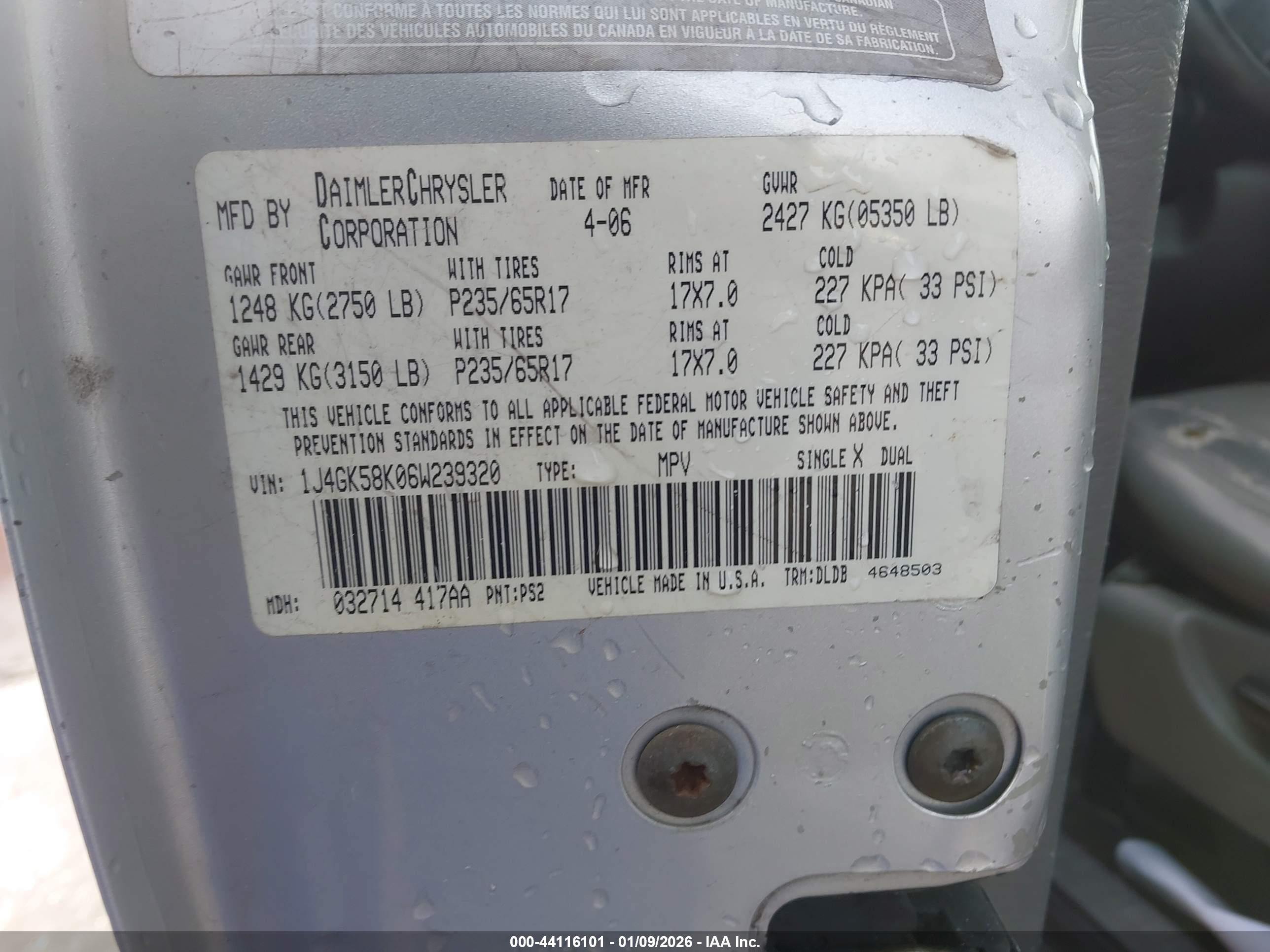 JEEP LIBERTY image 9