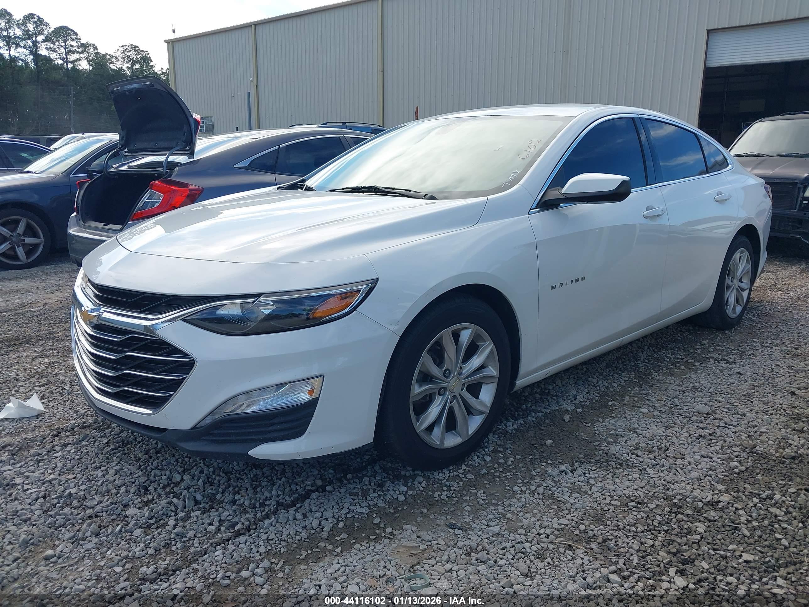 CHEVROLET MALIBU image 2