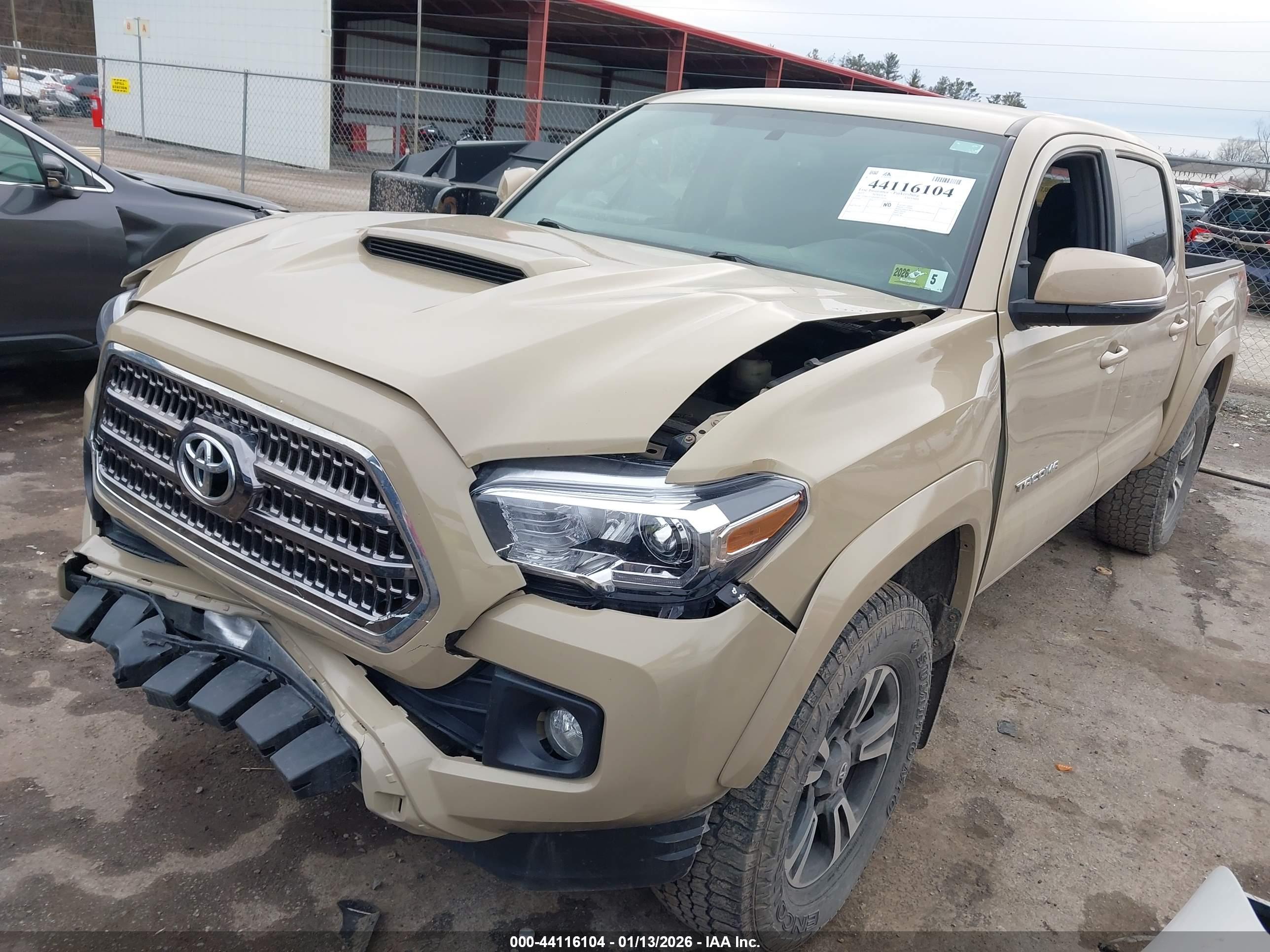 TOYOTA TACOMA image 2