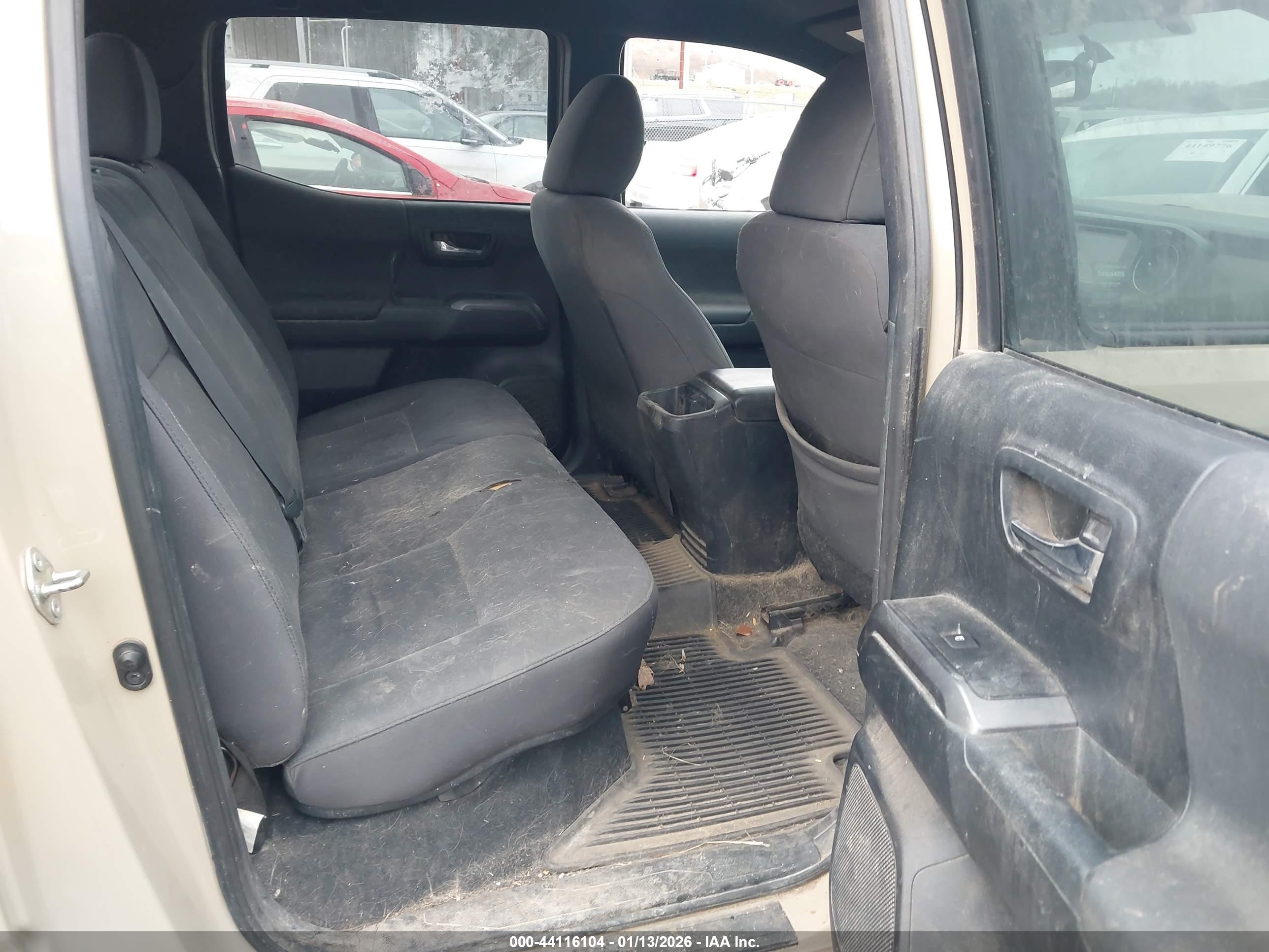 TOYOTA TACOMA image 8