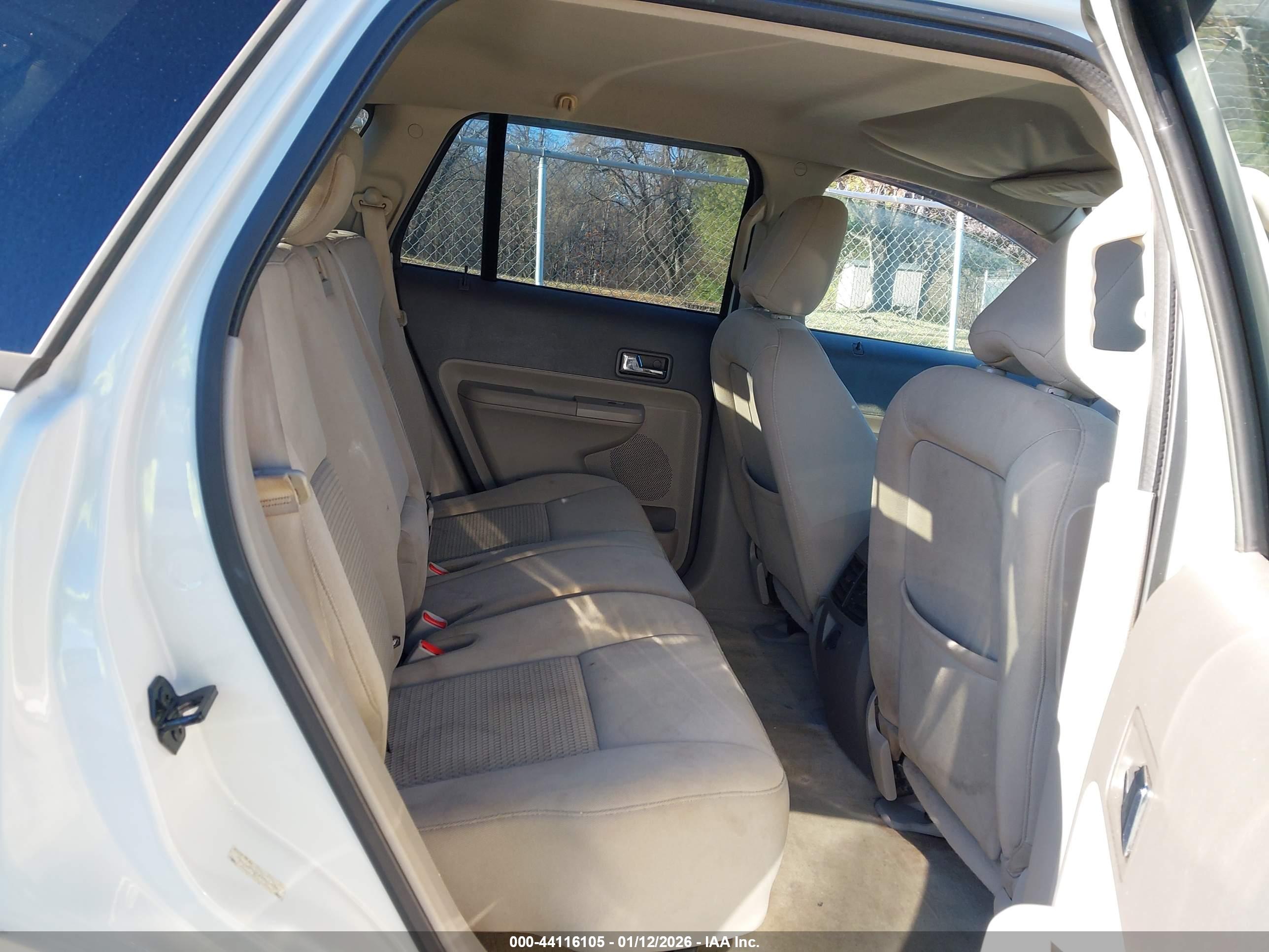 FORD EDGE image 8