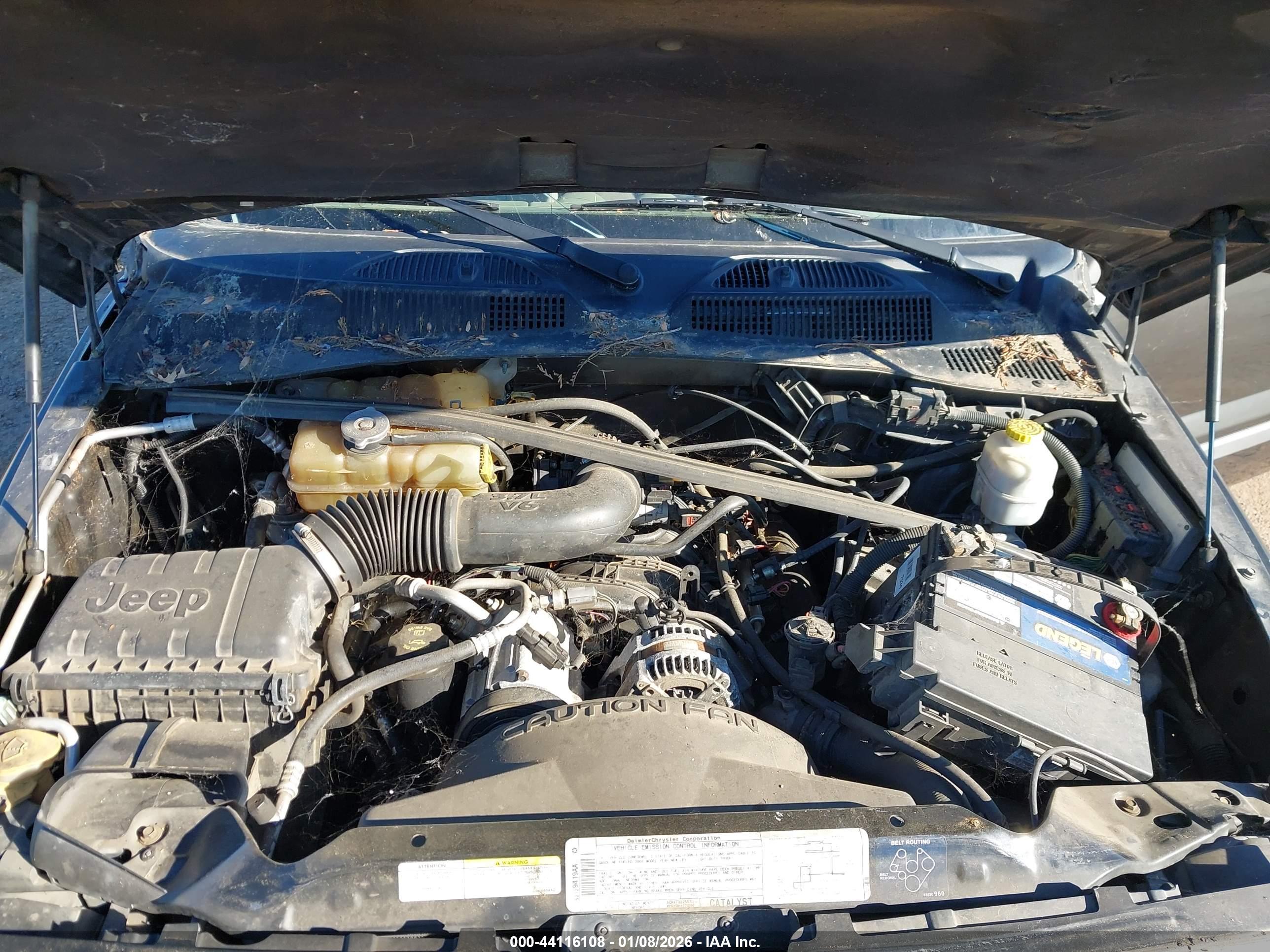 JEEP LIBERTY image 10