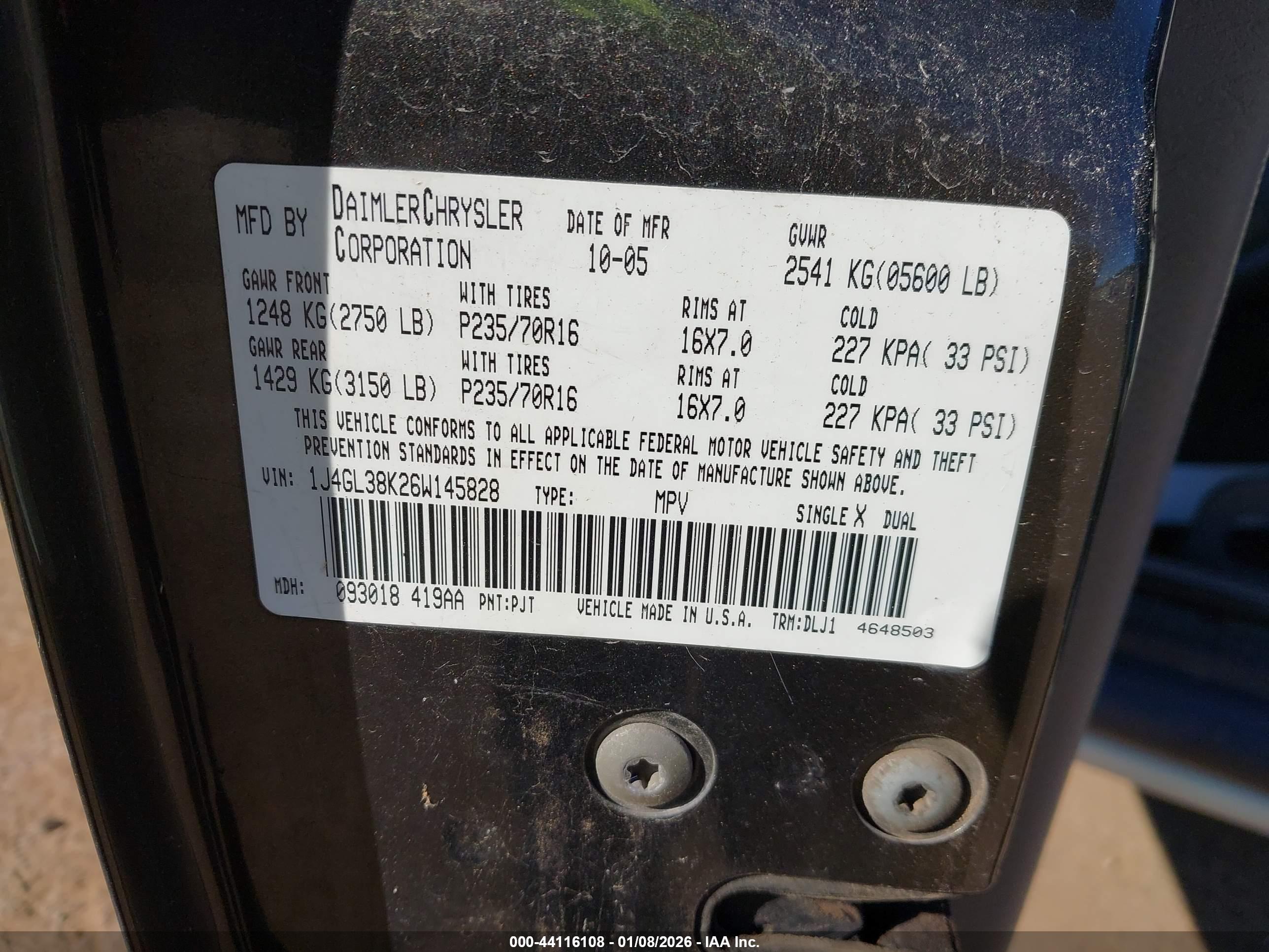 JEEP LIBERTY image 9