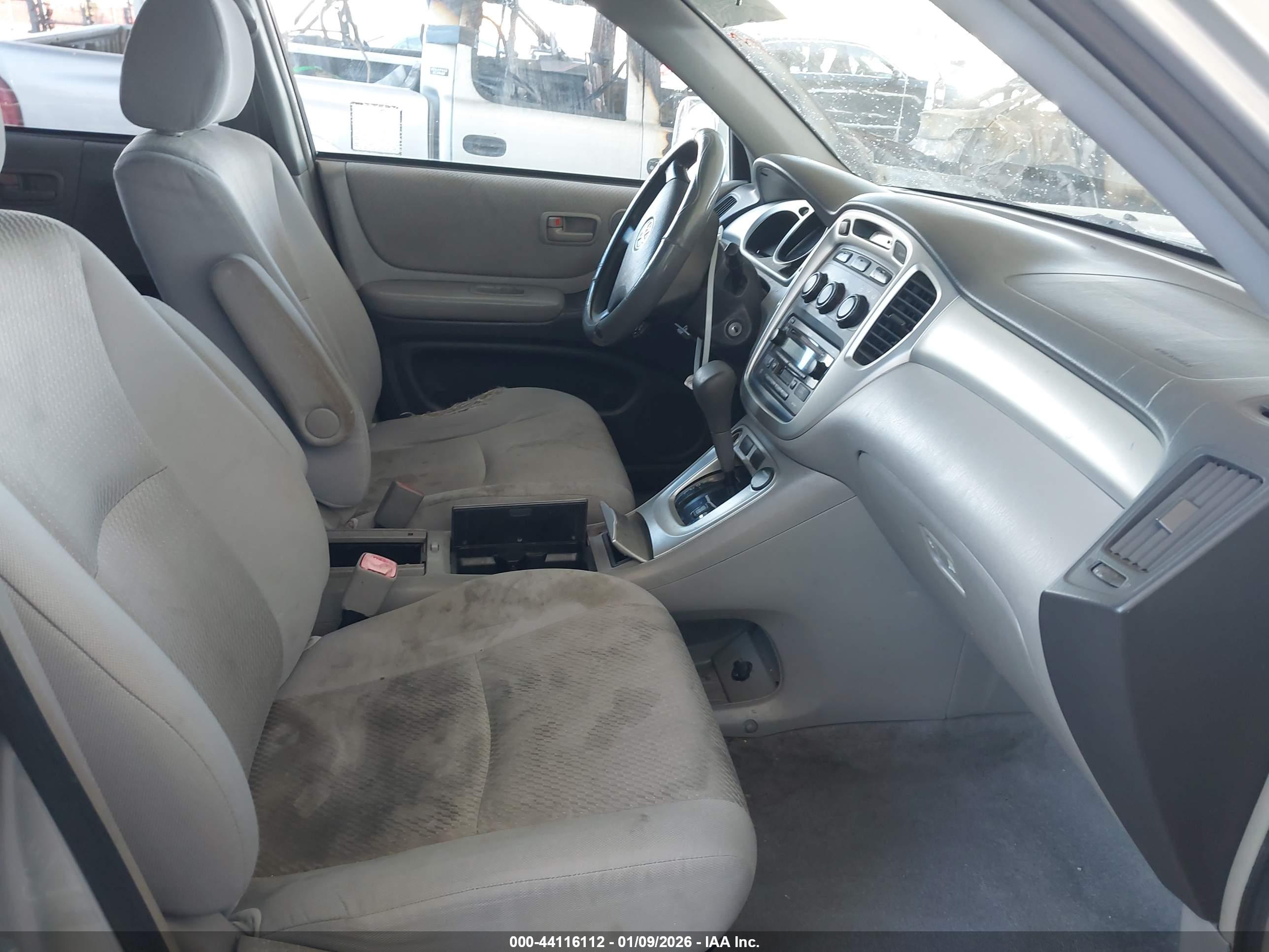 TOYOTA HIGHLANDER image 5
