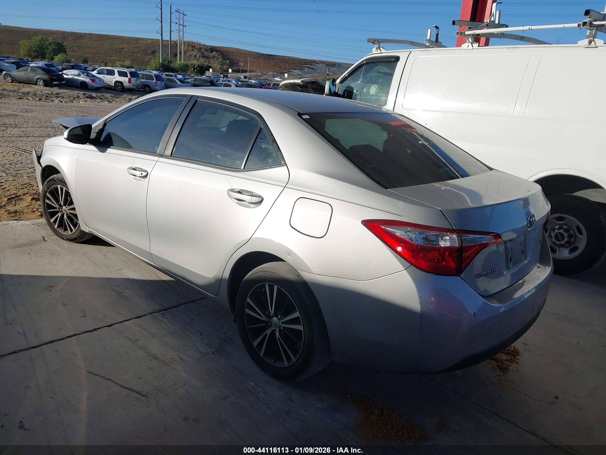 TOYOTA COROLLA image 3