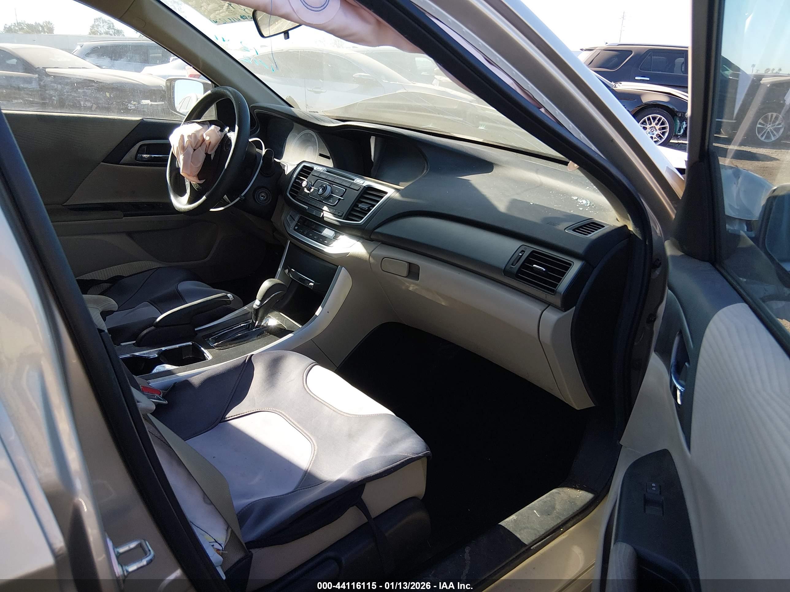 HONDA ACCORD image 5