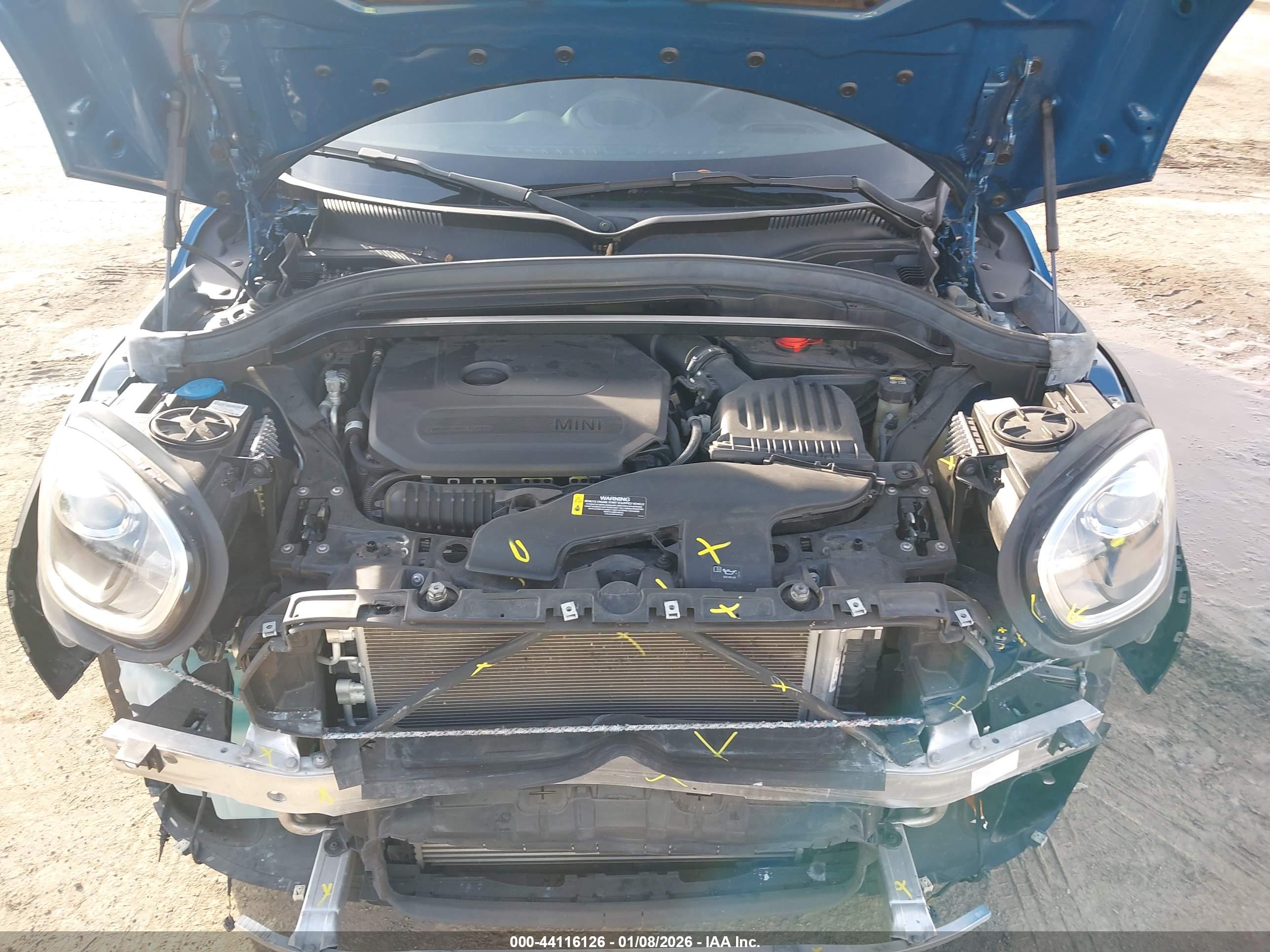 MINI COUNTRYMAN image 10