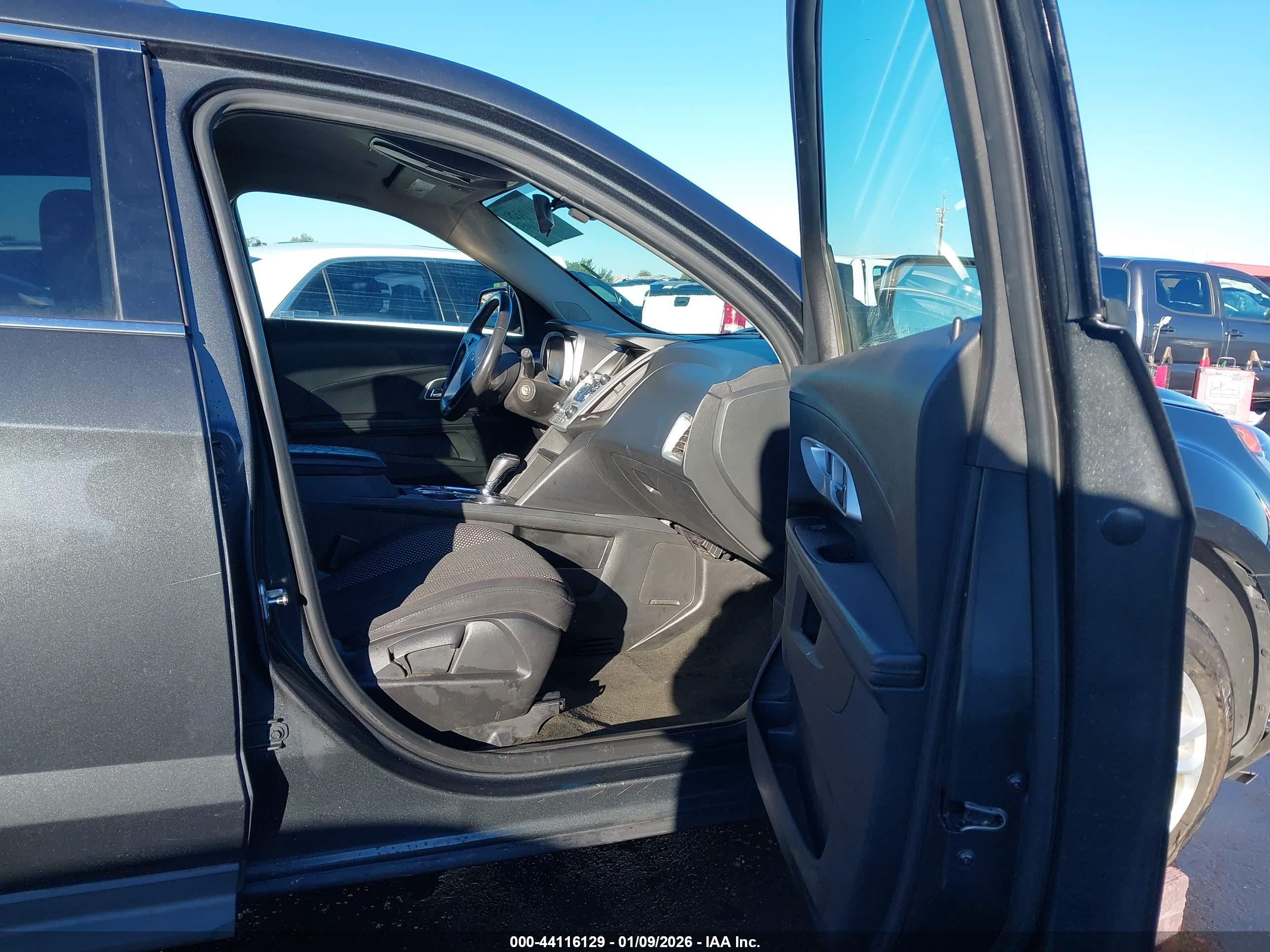 CHEVROLET EQUINOX image 5