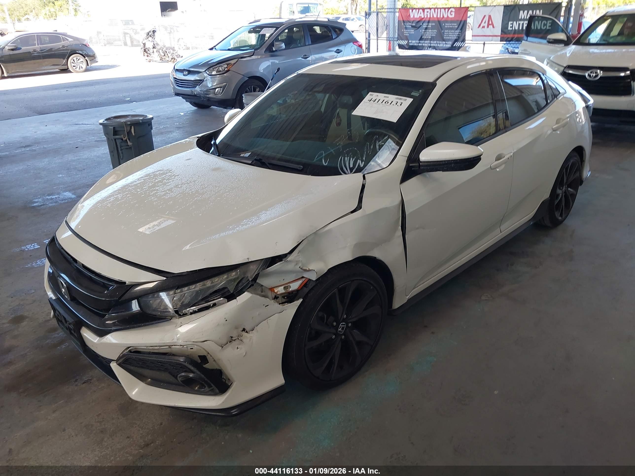 HONDA CIVIC image 2
