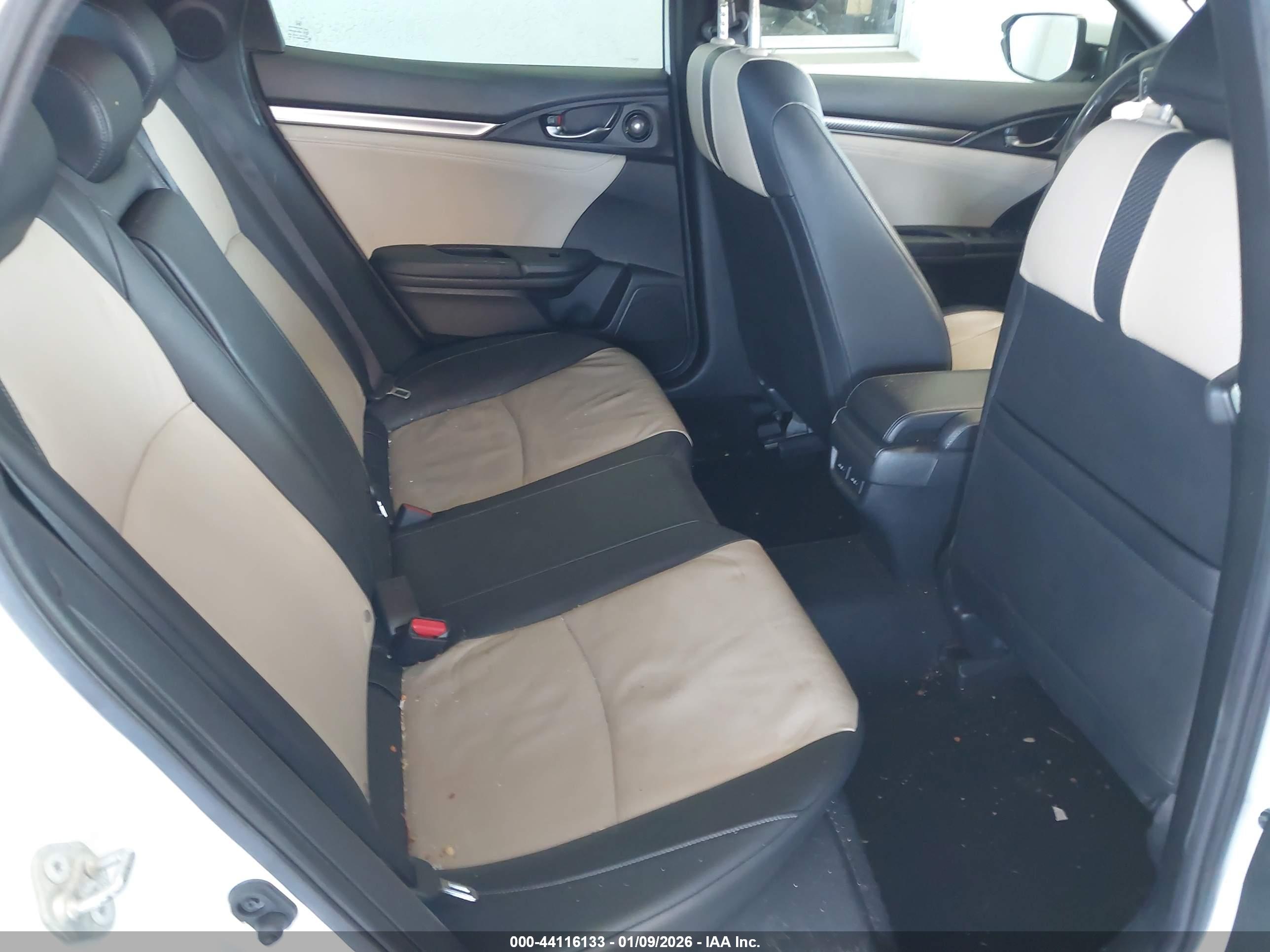 HONDA CIVIC image 8