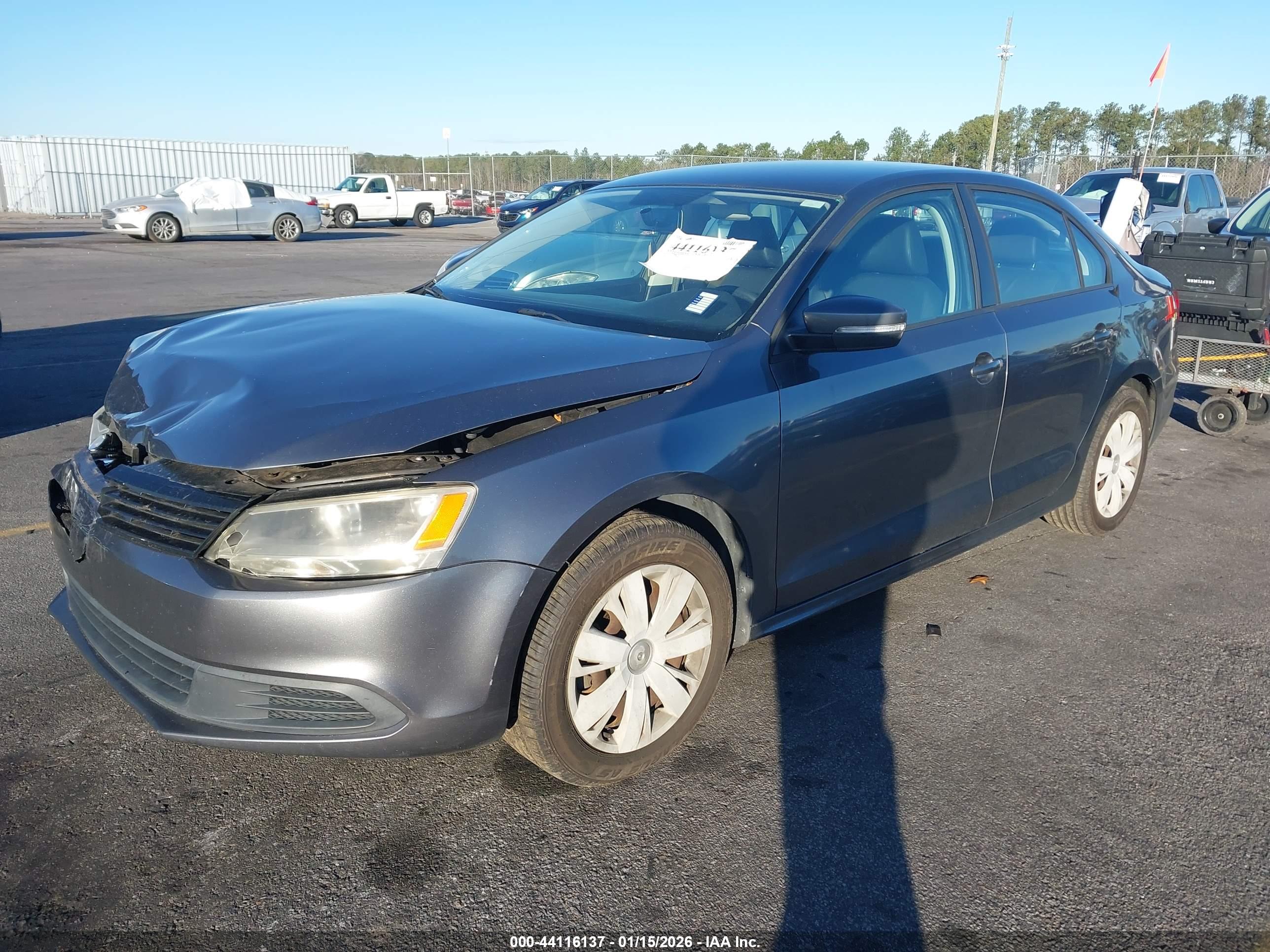 VOLKSWAGEN JETTA image 2