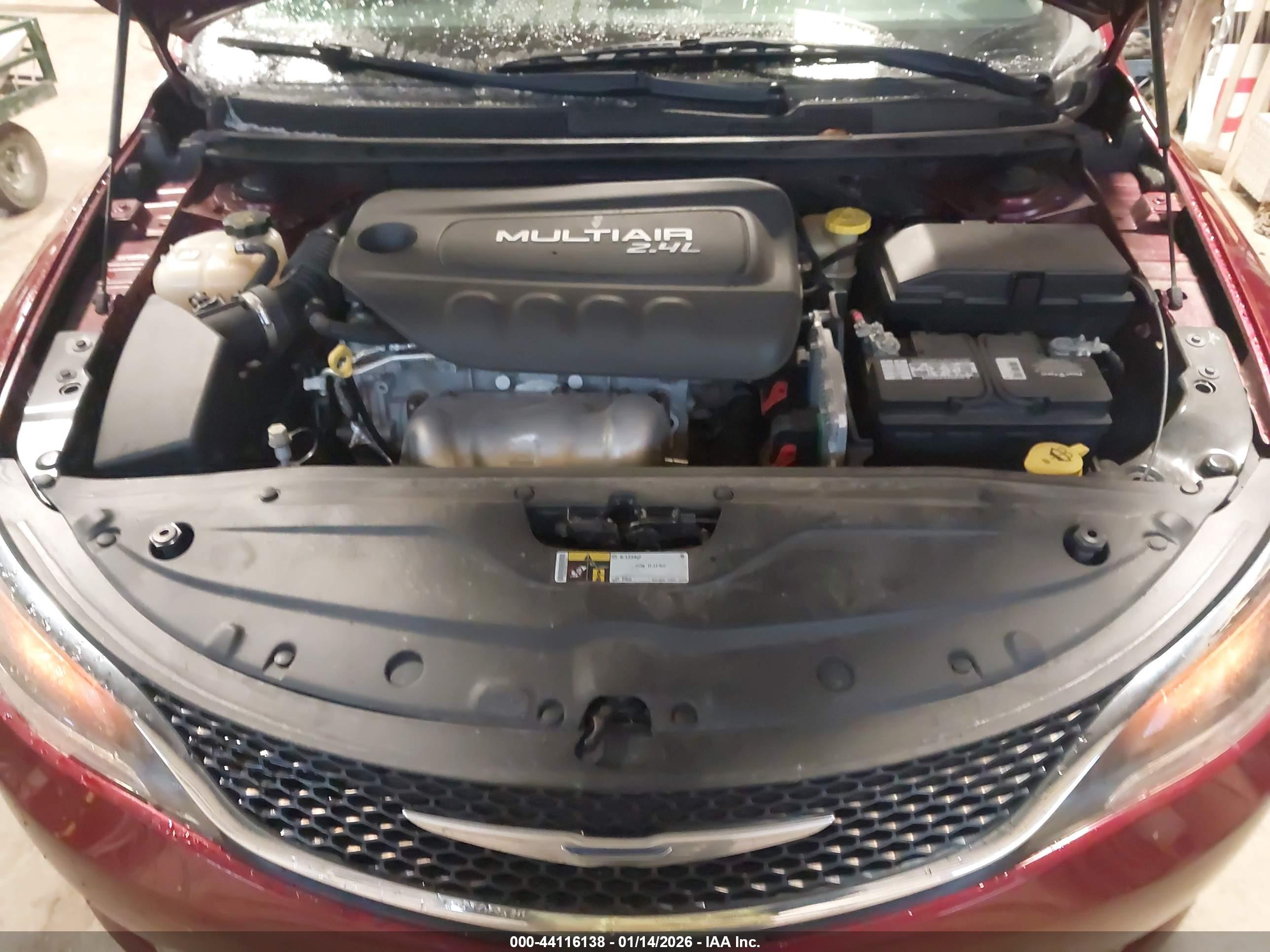 CHRYSLER 200 image 10