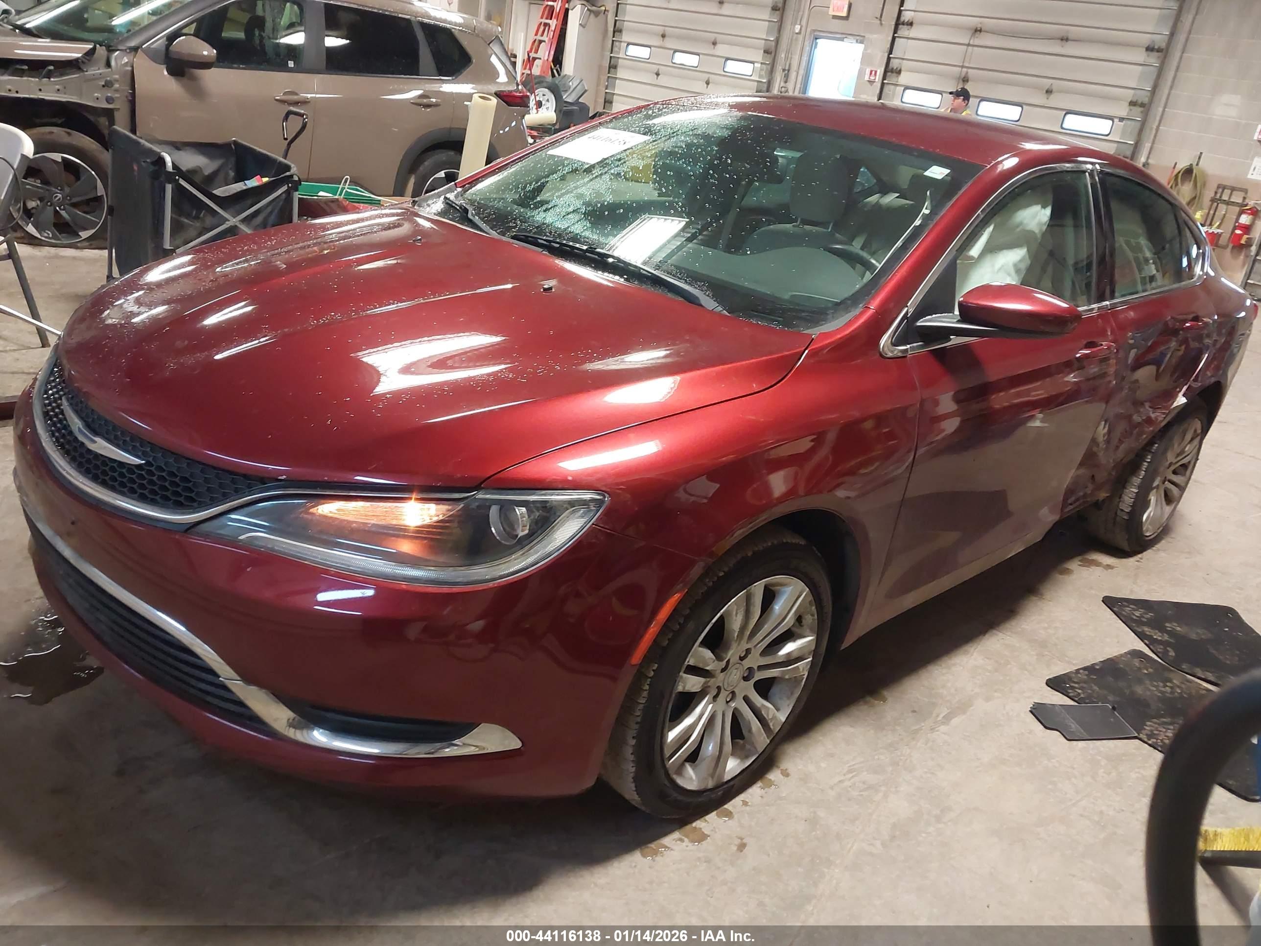 CHRYSLER 200 image 2