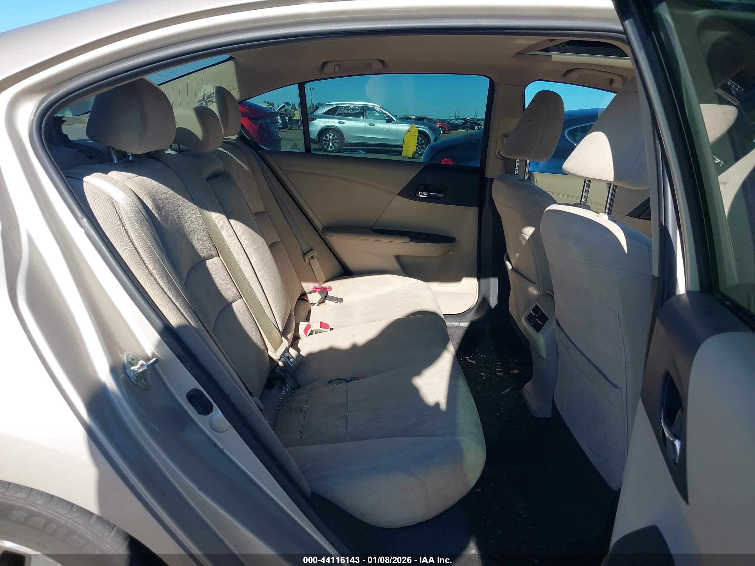 HONDA ACCORD image 8
