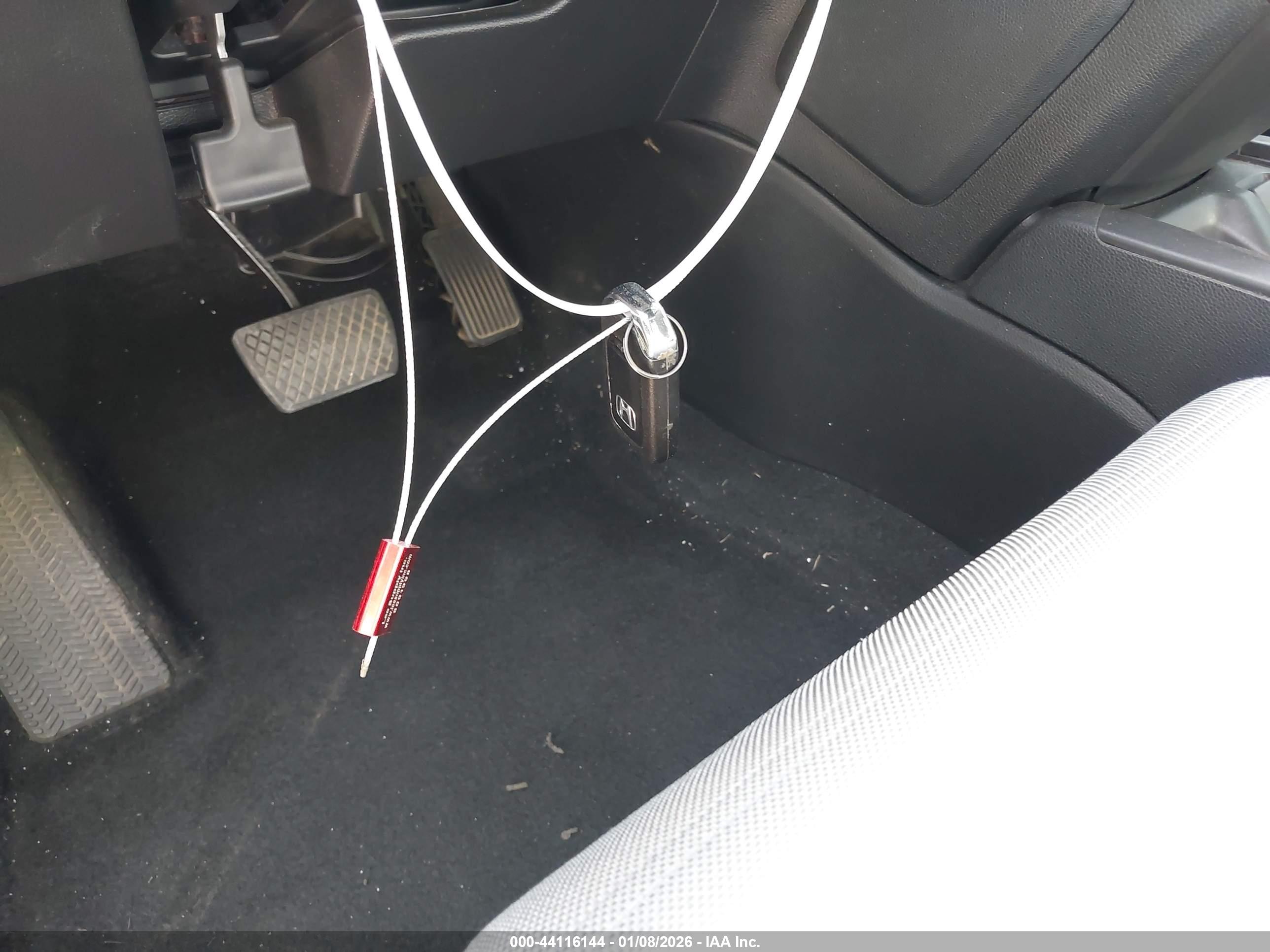 HONDA CR-V image 11