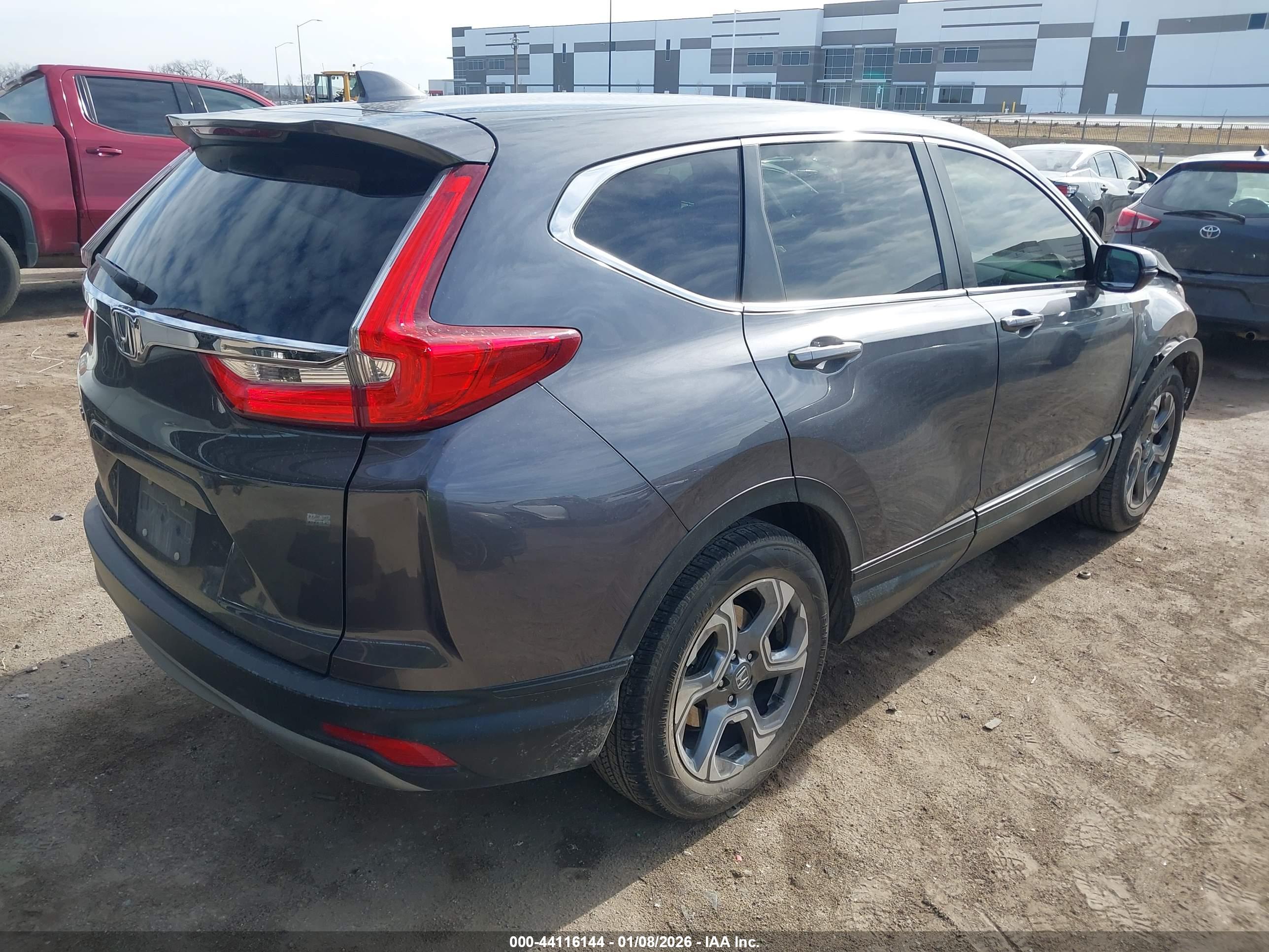 HONDA CR-V image 4