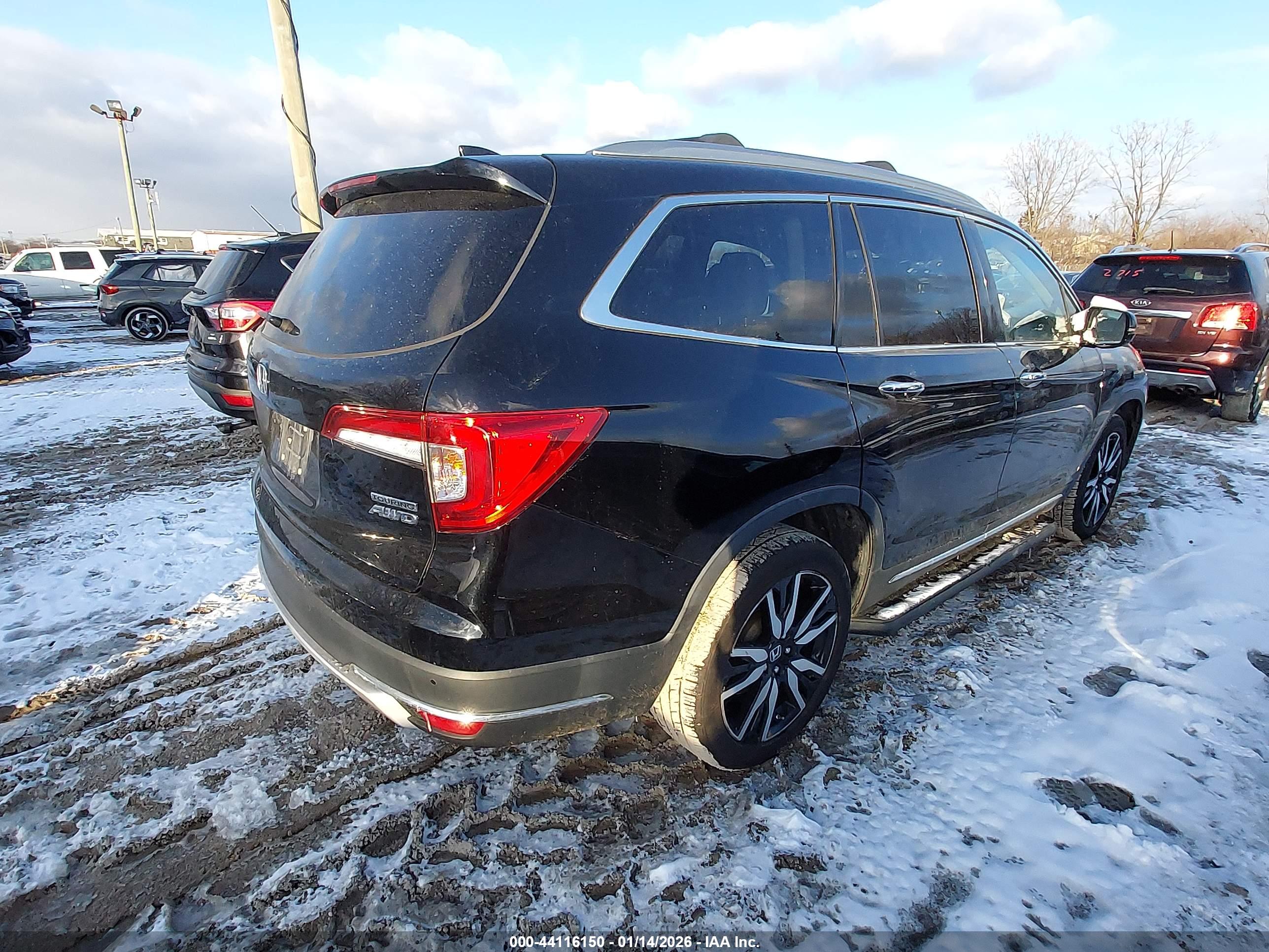 HONDA PILOT image 4