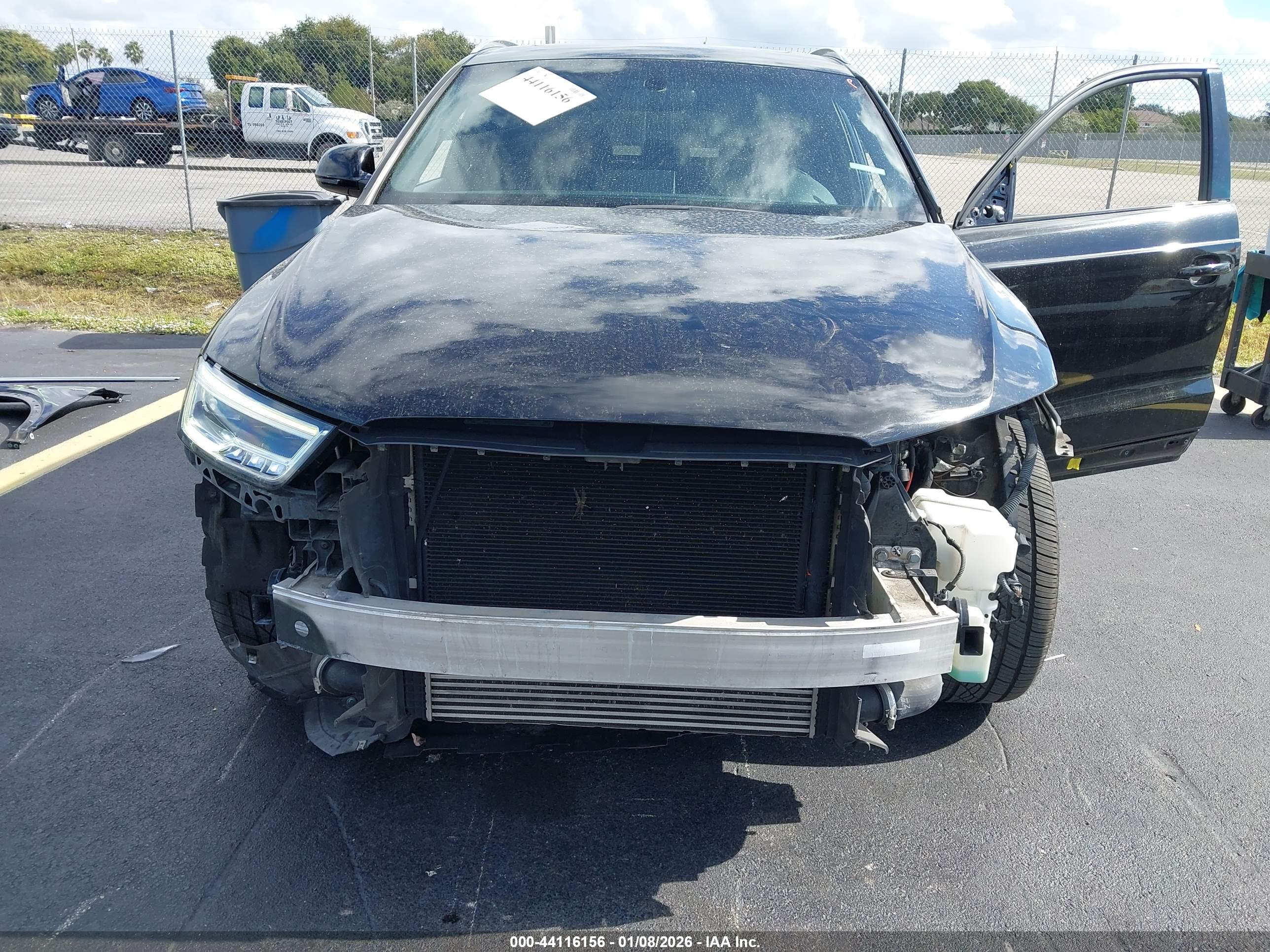 AUDI Q3 image 6