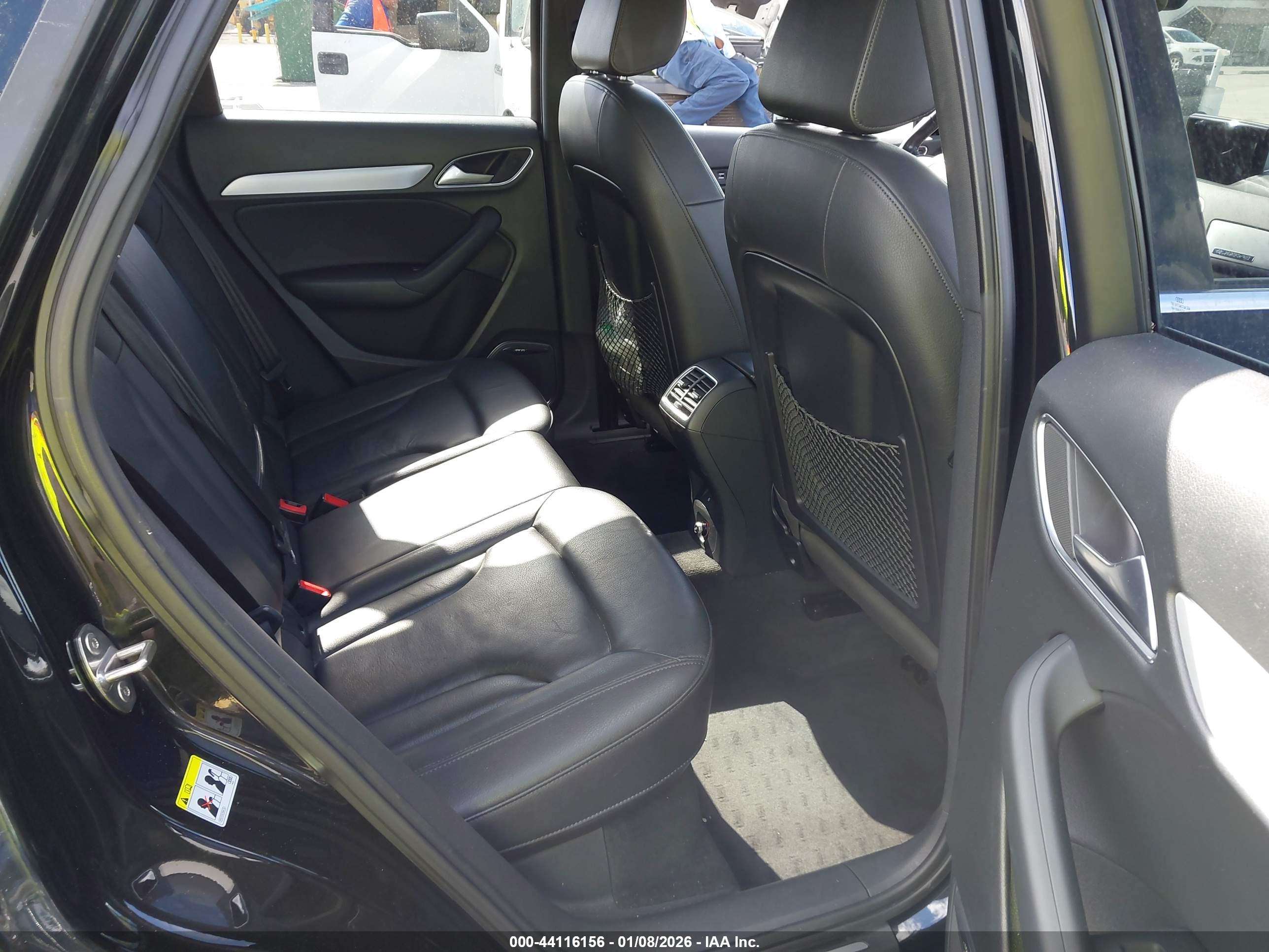 AUDI Q3 image 8